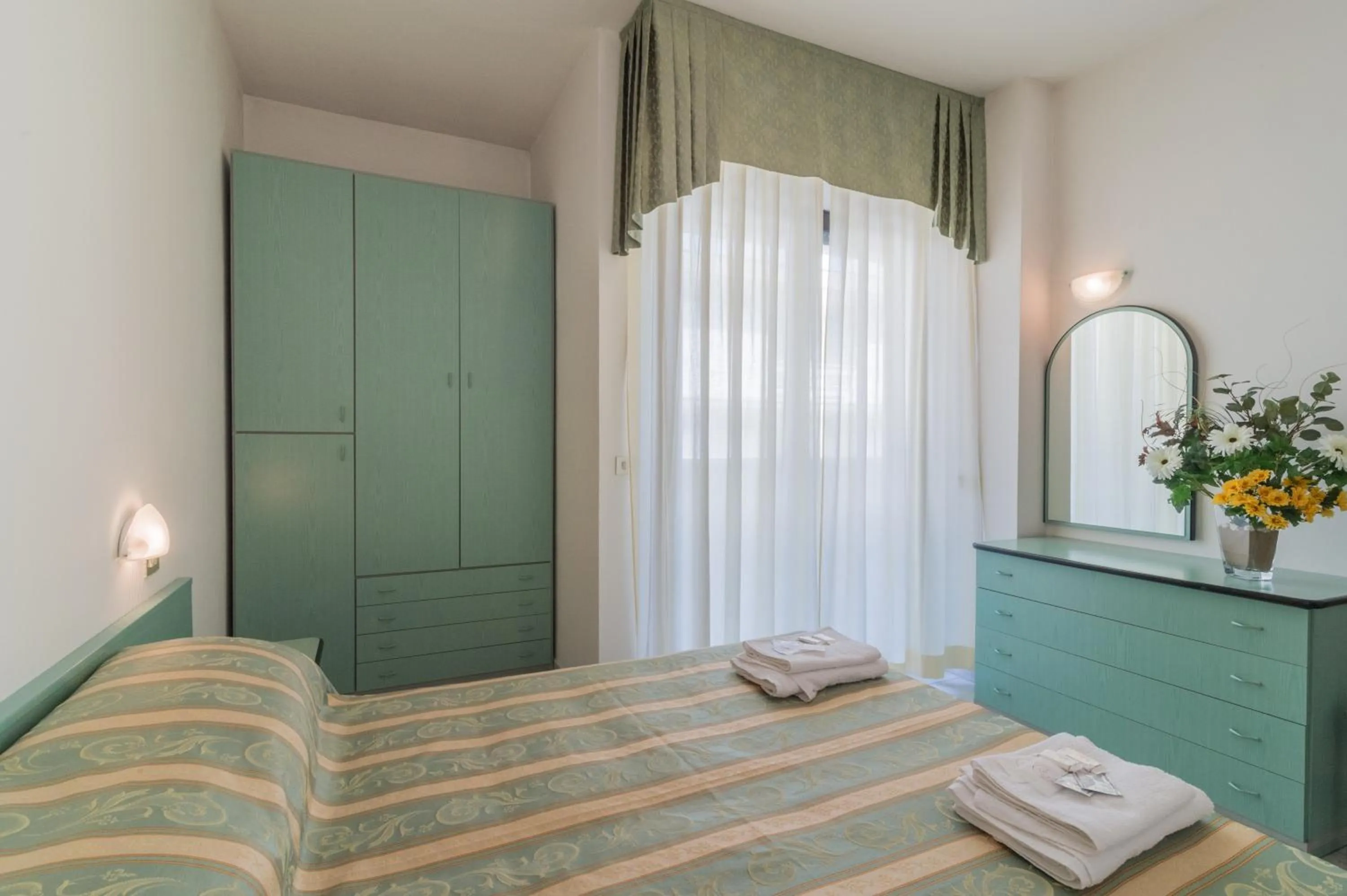 Photo of the whole room, Bed in Residence Baltic