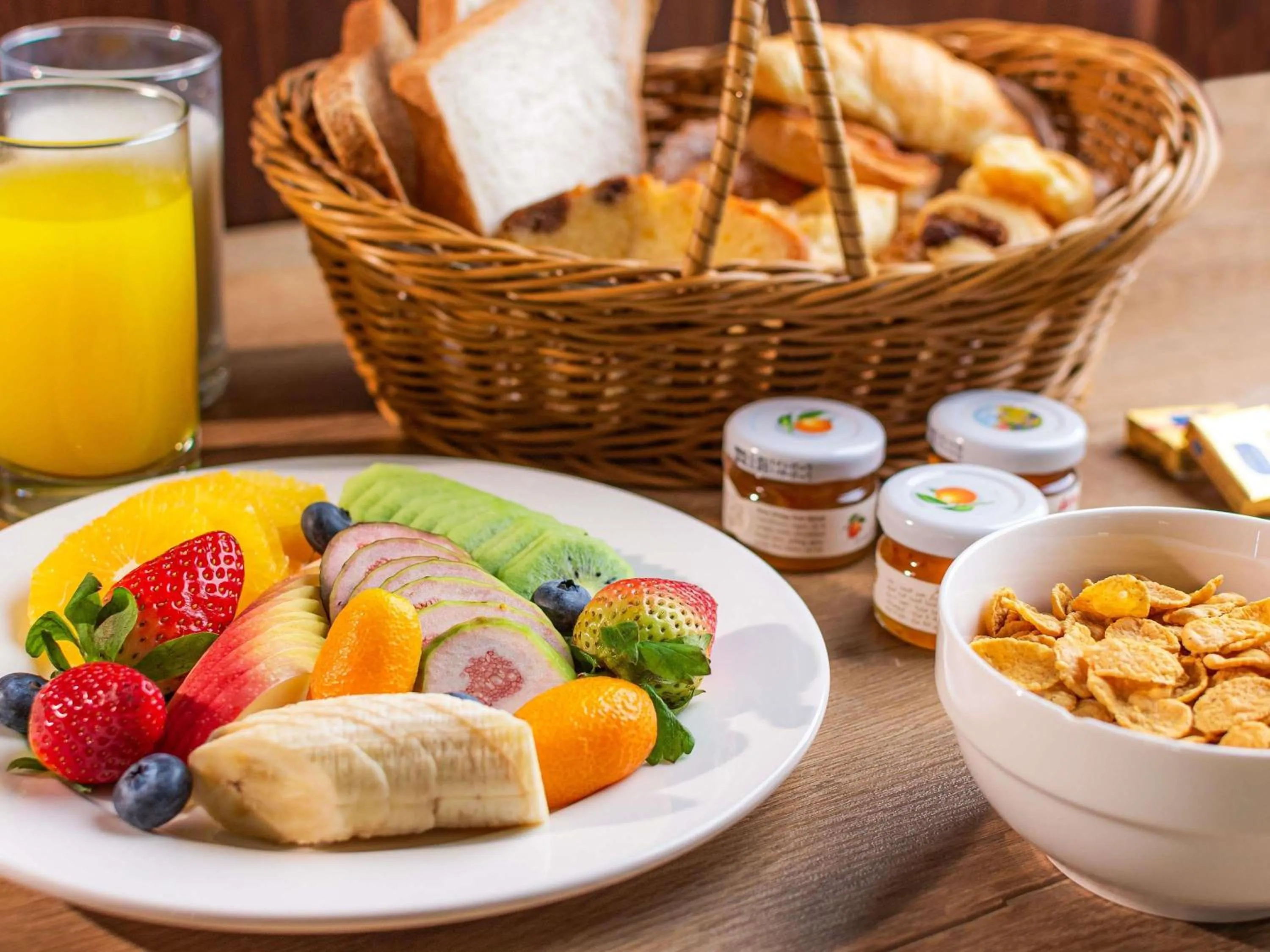 Breakfast in Shaden Resort