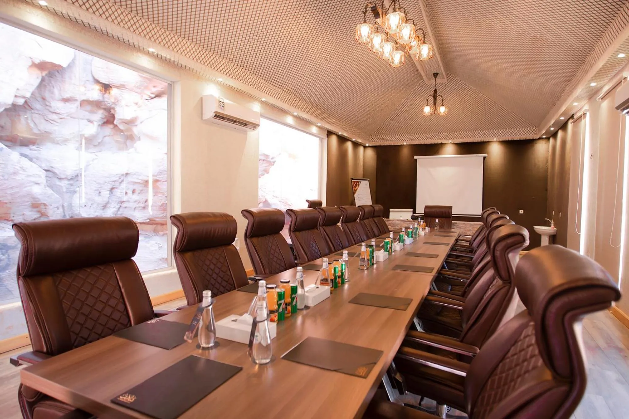 Business facilities in Shaden Resort