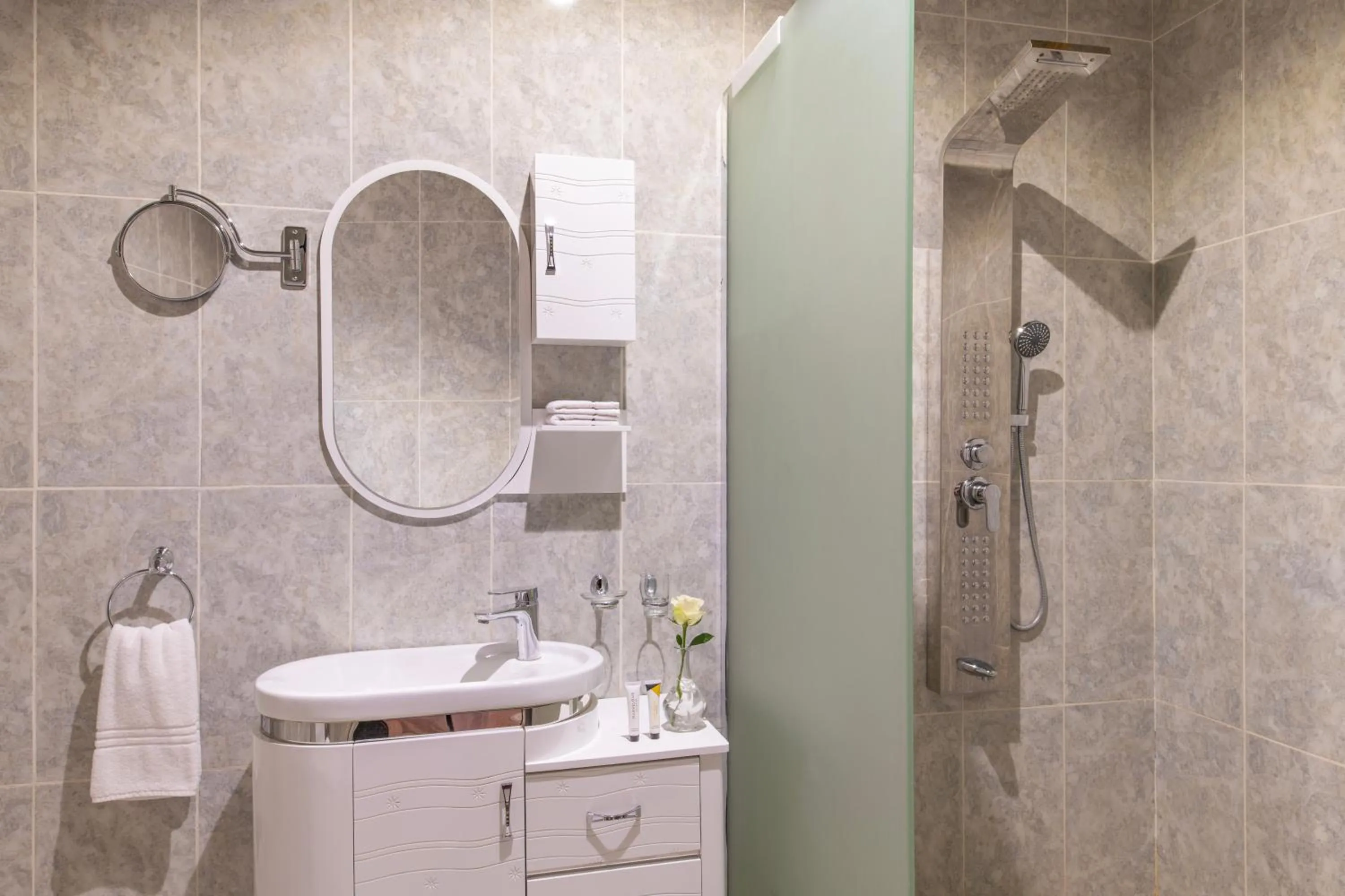 Shower in Shaden Resort