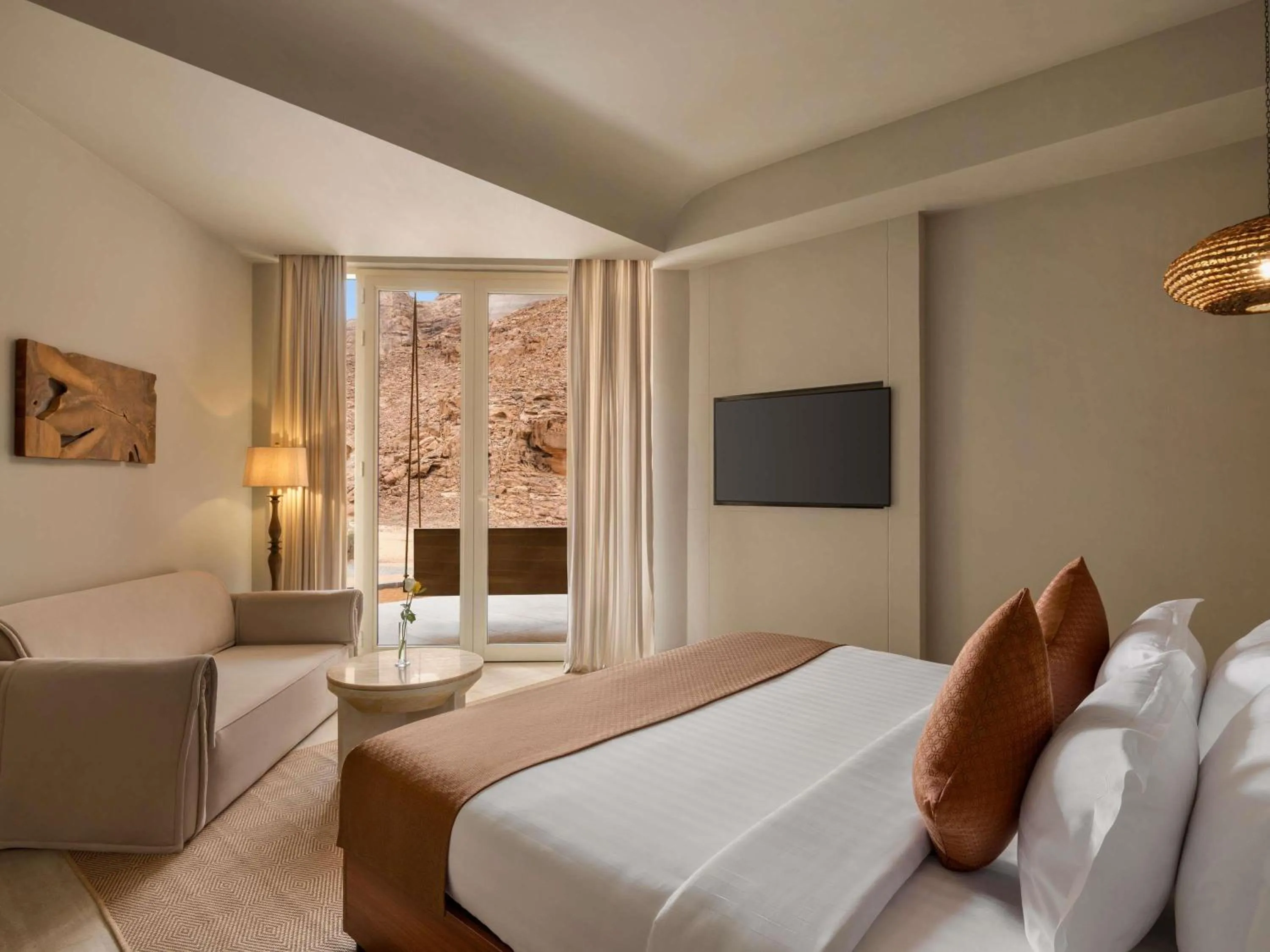 Bedroom, Bed in Shaden Resort