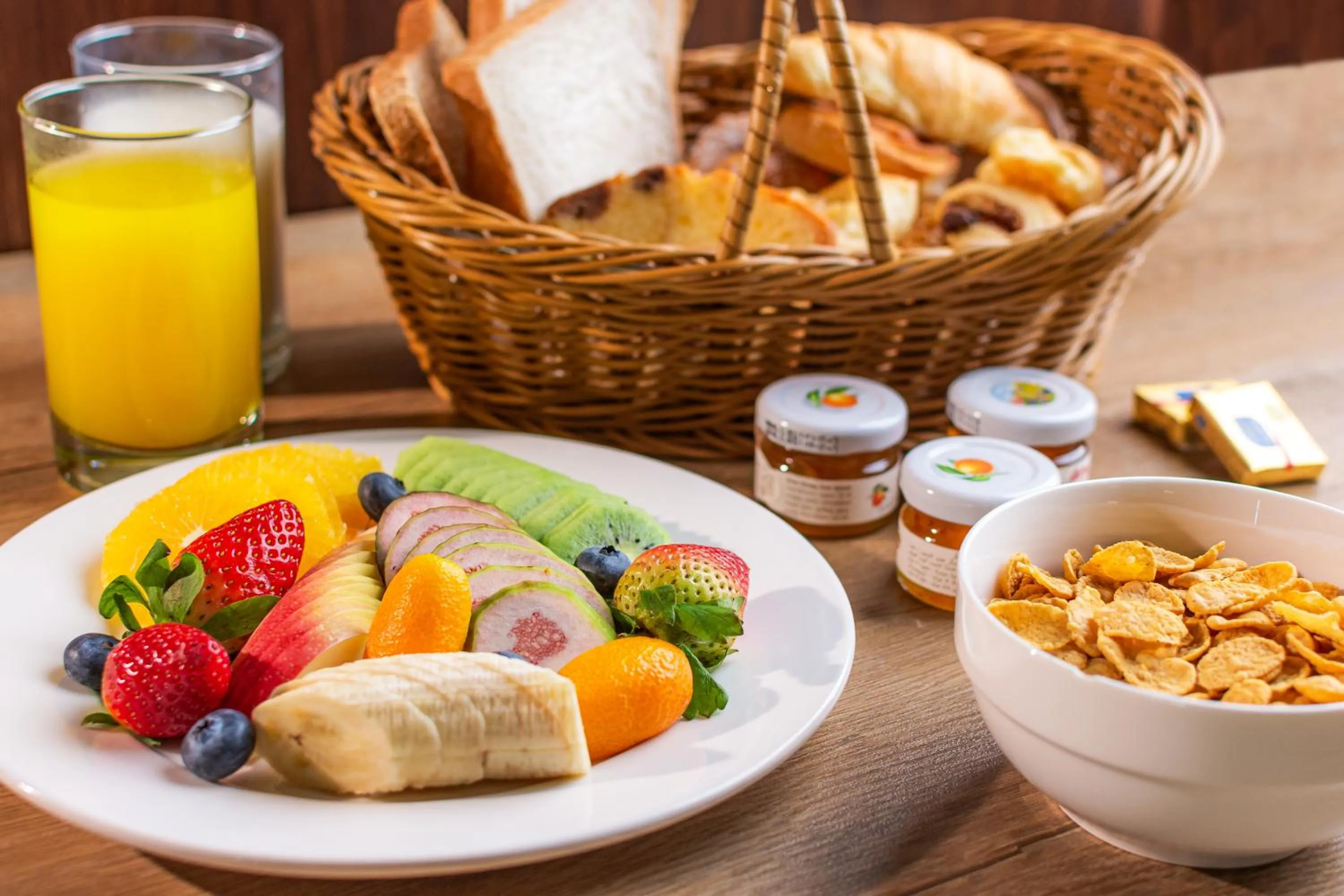 Food in Shaden Resort