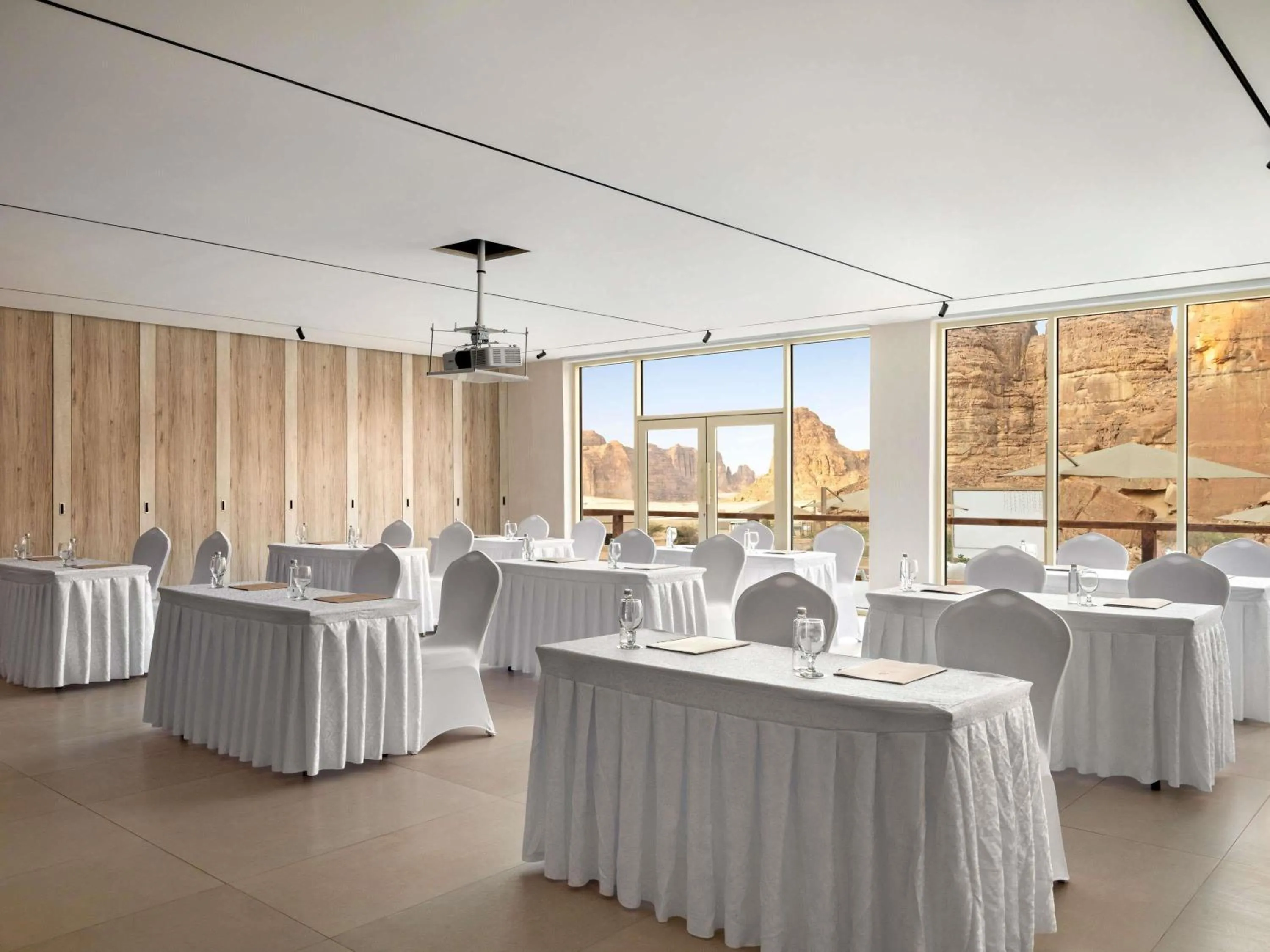 Meeting/conference room in Shaden Resort
