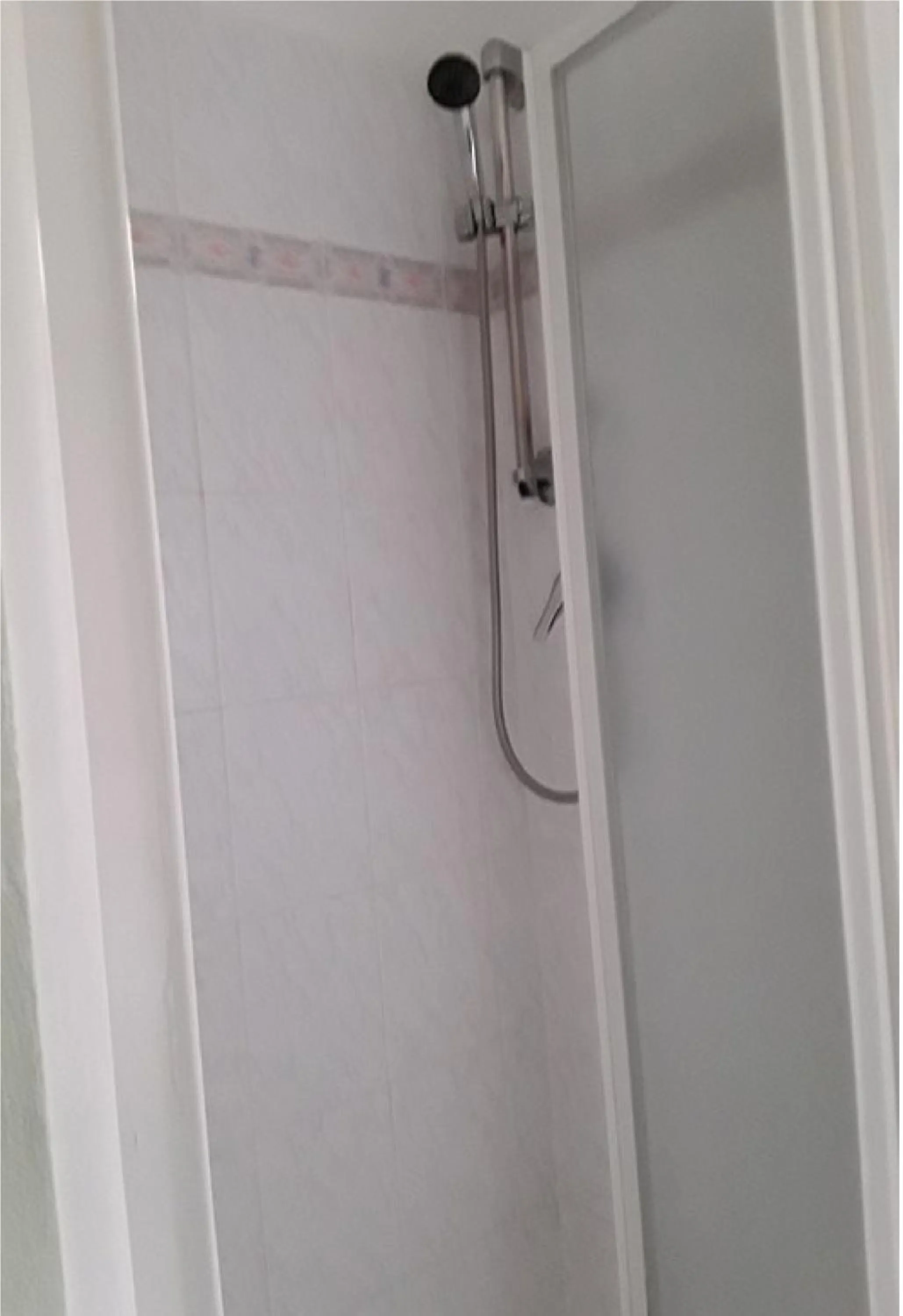 Shower in HOTEL MAIDA