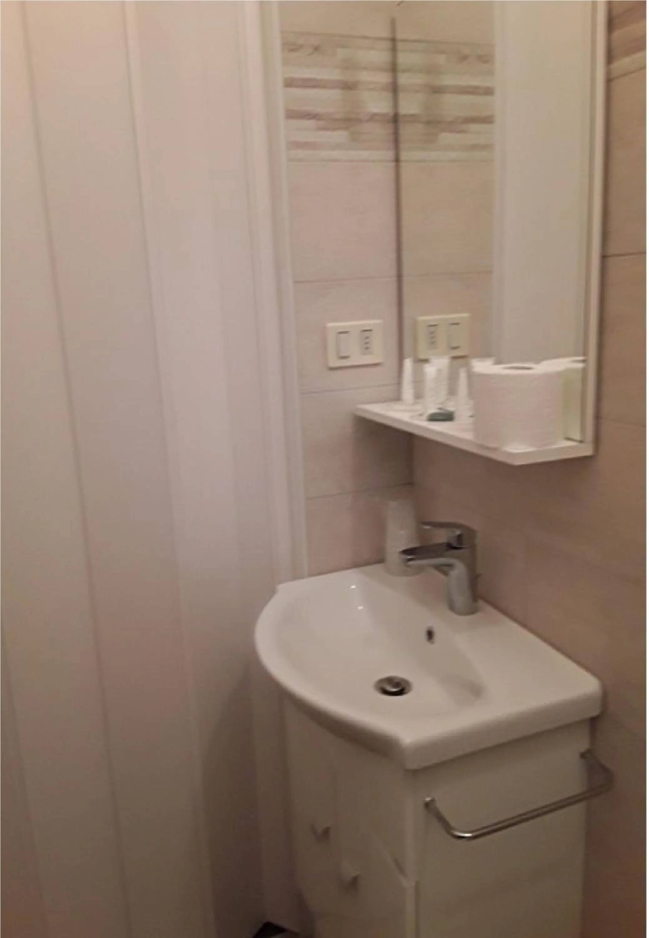 Bathroom in HOTEL MAIDA