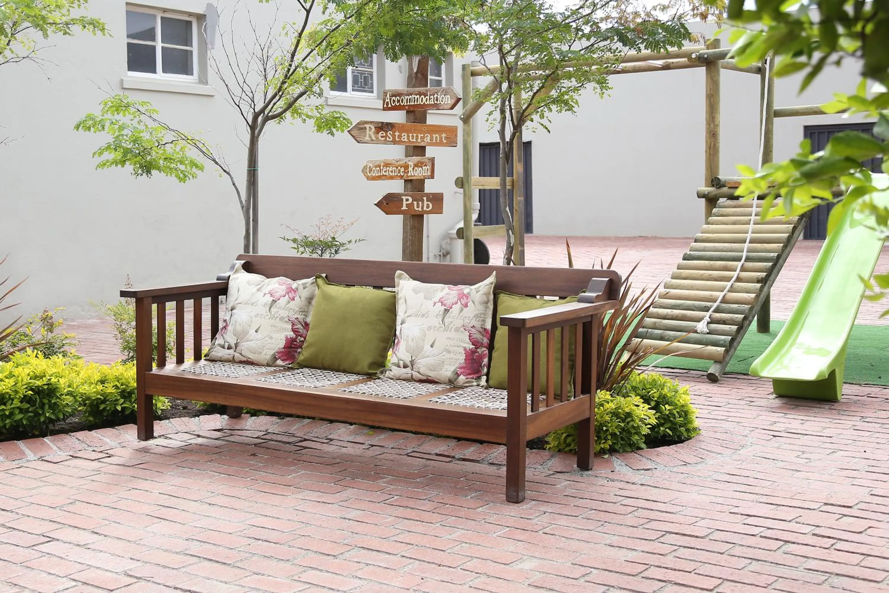 Children play ground in The Hamlet Country Lodge