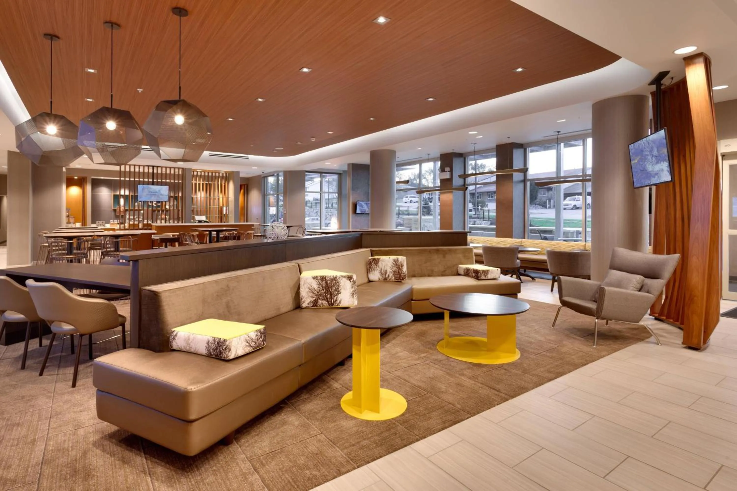 Lobby or reception in SpringHill Suites by Marriott Coralville