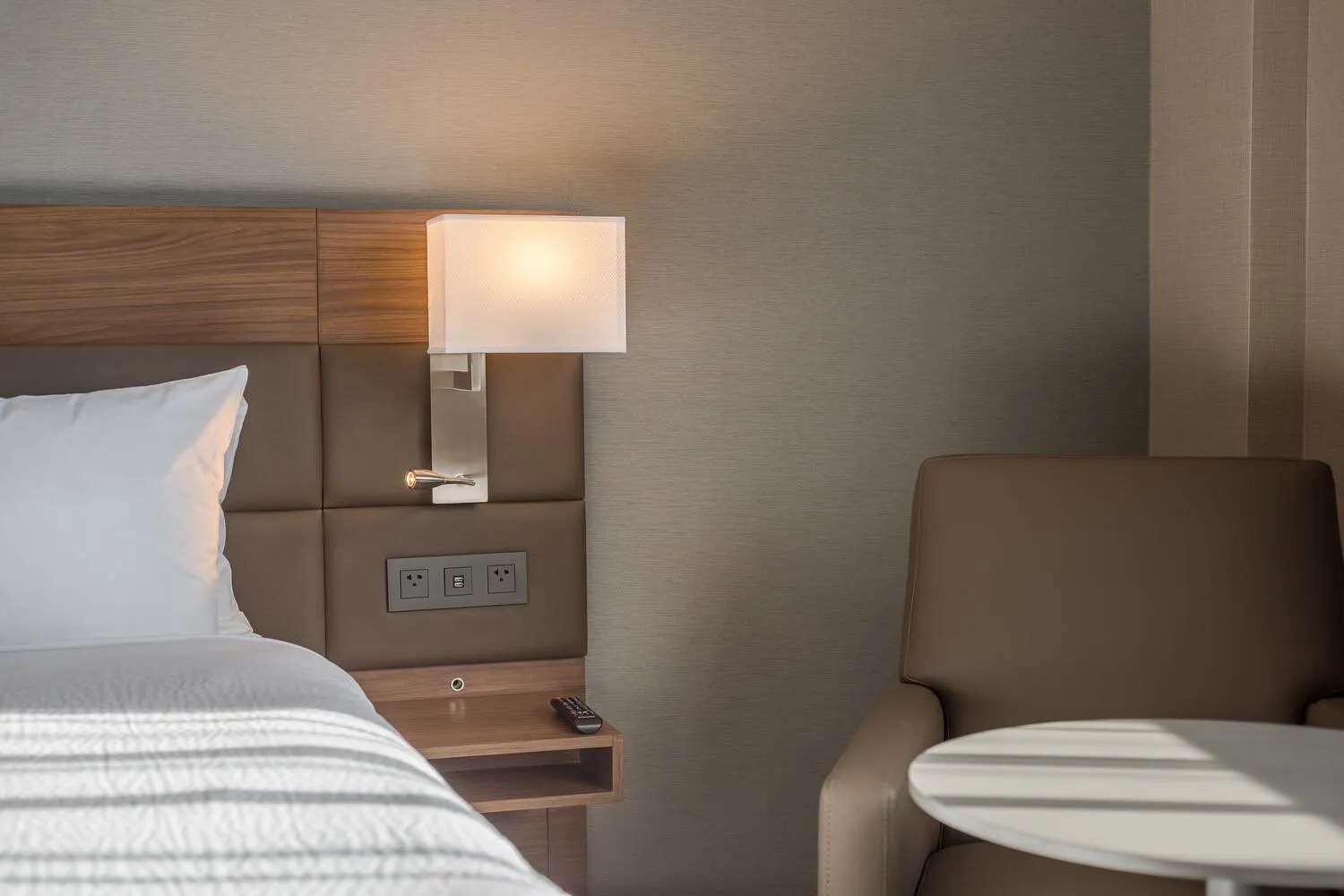 Decorative detail, Bed in AC Hotel by Marriott Guadalajara Expo