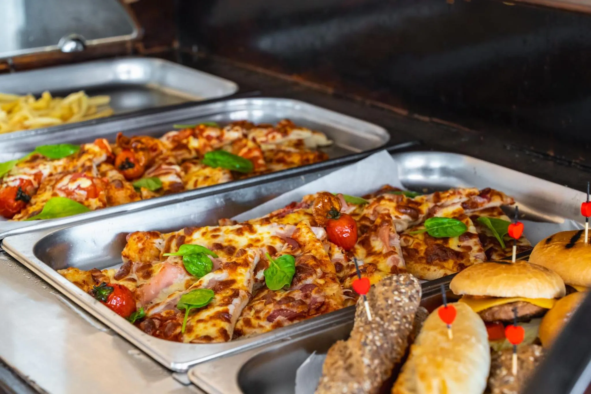 Restaurant/places to eat in Festa Via Pontica