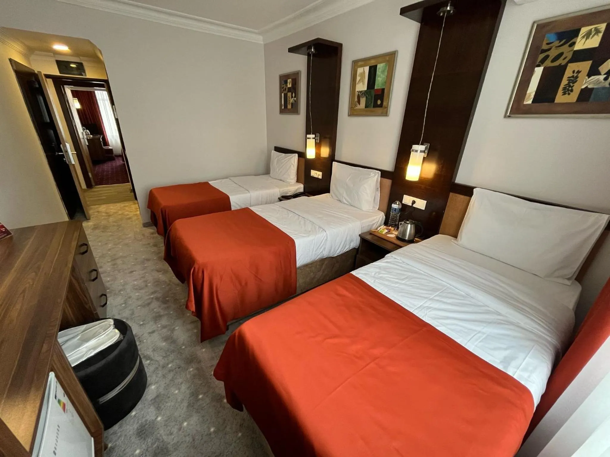 Bed in Hotel Topkapı