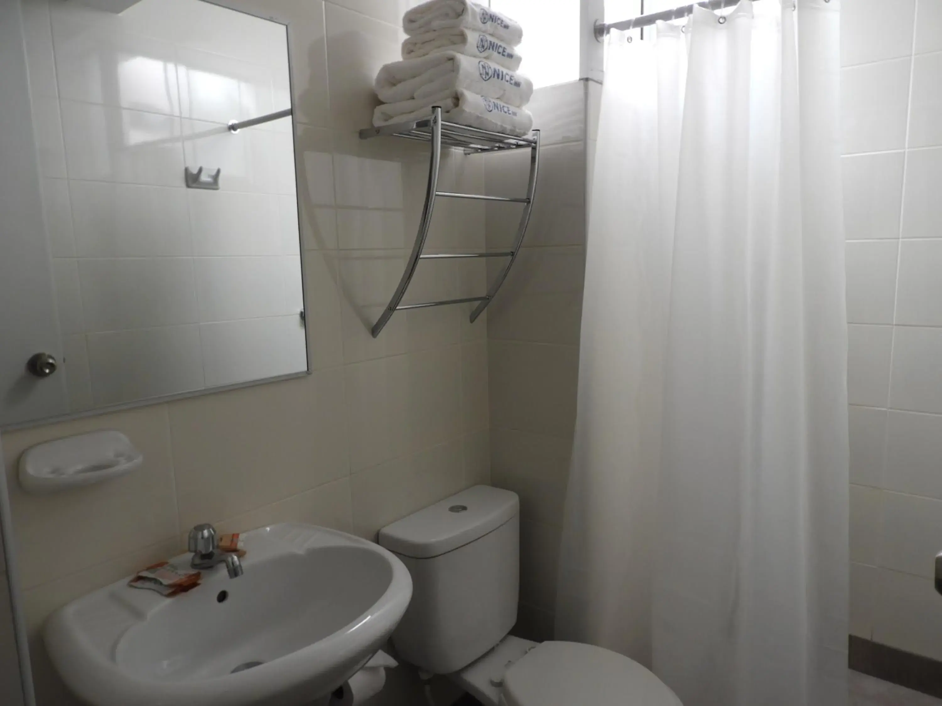 Standard Twin Room in Nice Inn Tacna Standard Twin Room in Nice Inn Tacna