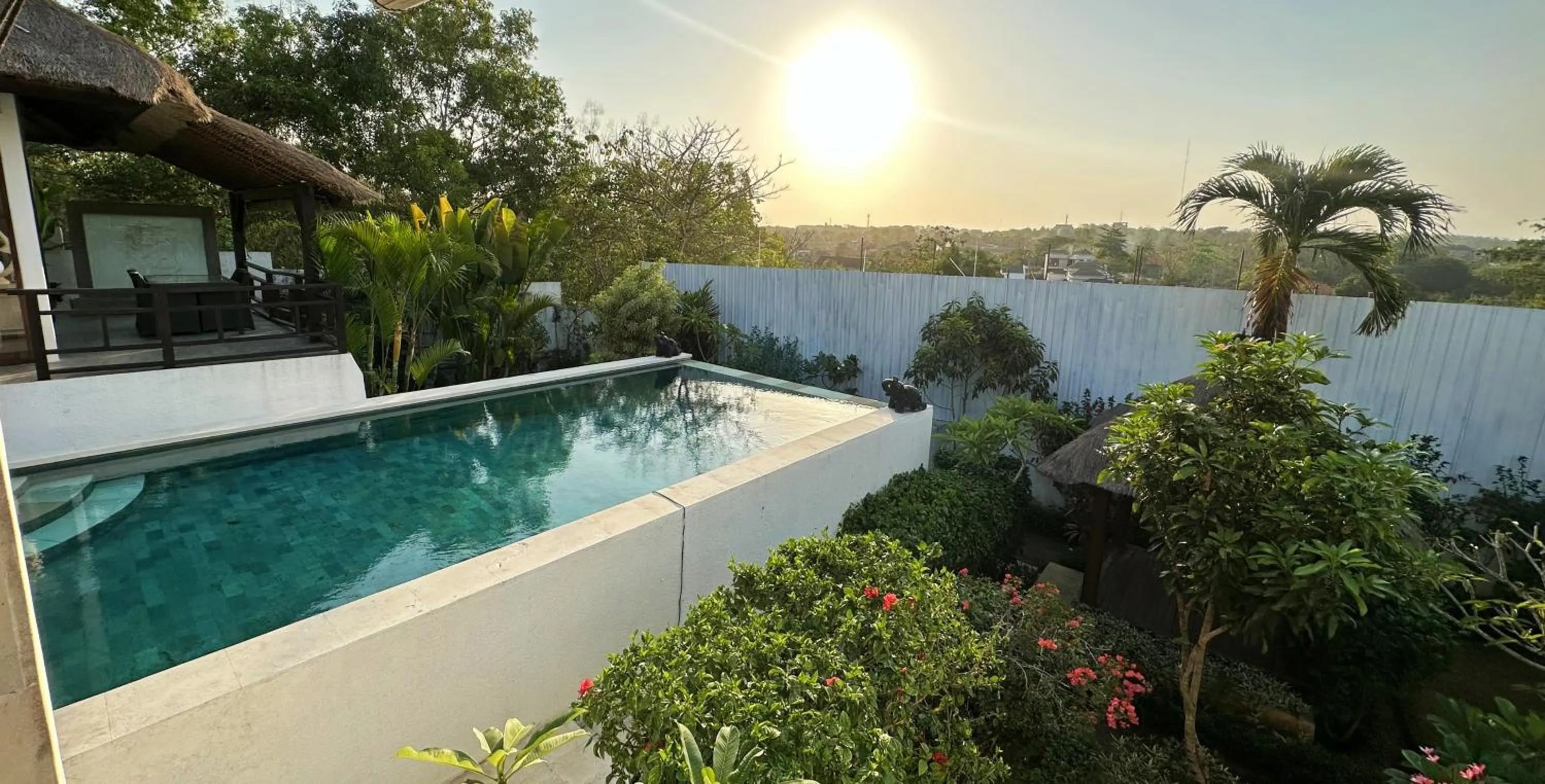 Swimming pool in Villa Michiko