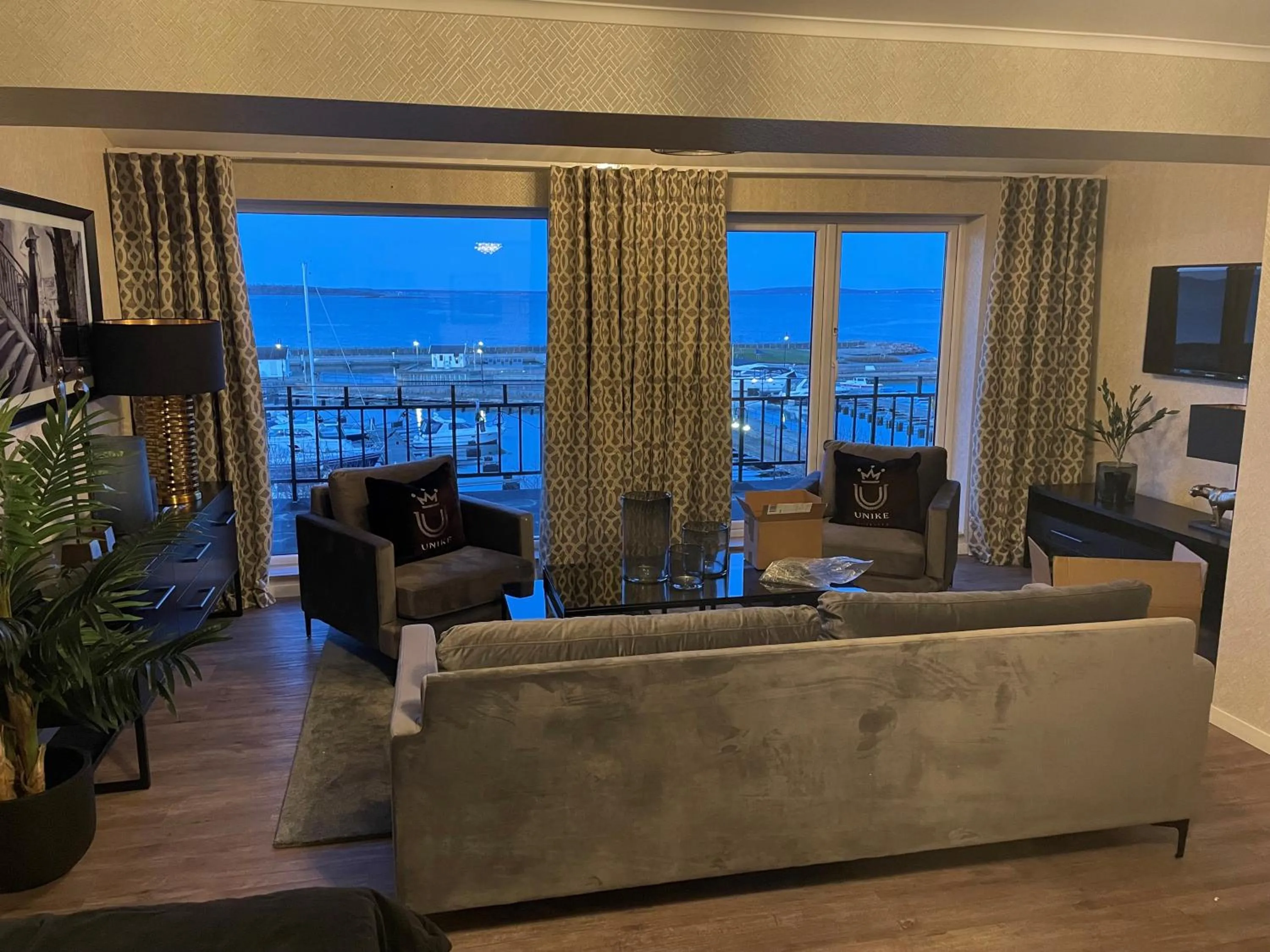 Photo of the whole room in Grand Hotel Åsgårdstrand - Unike Hoteller