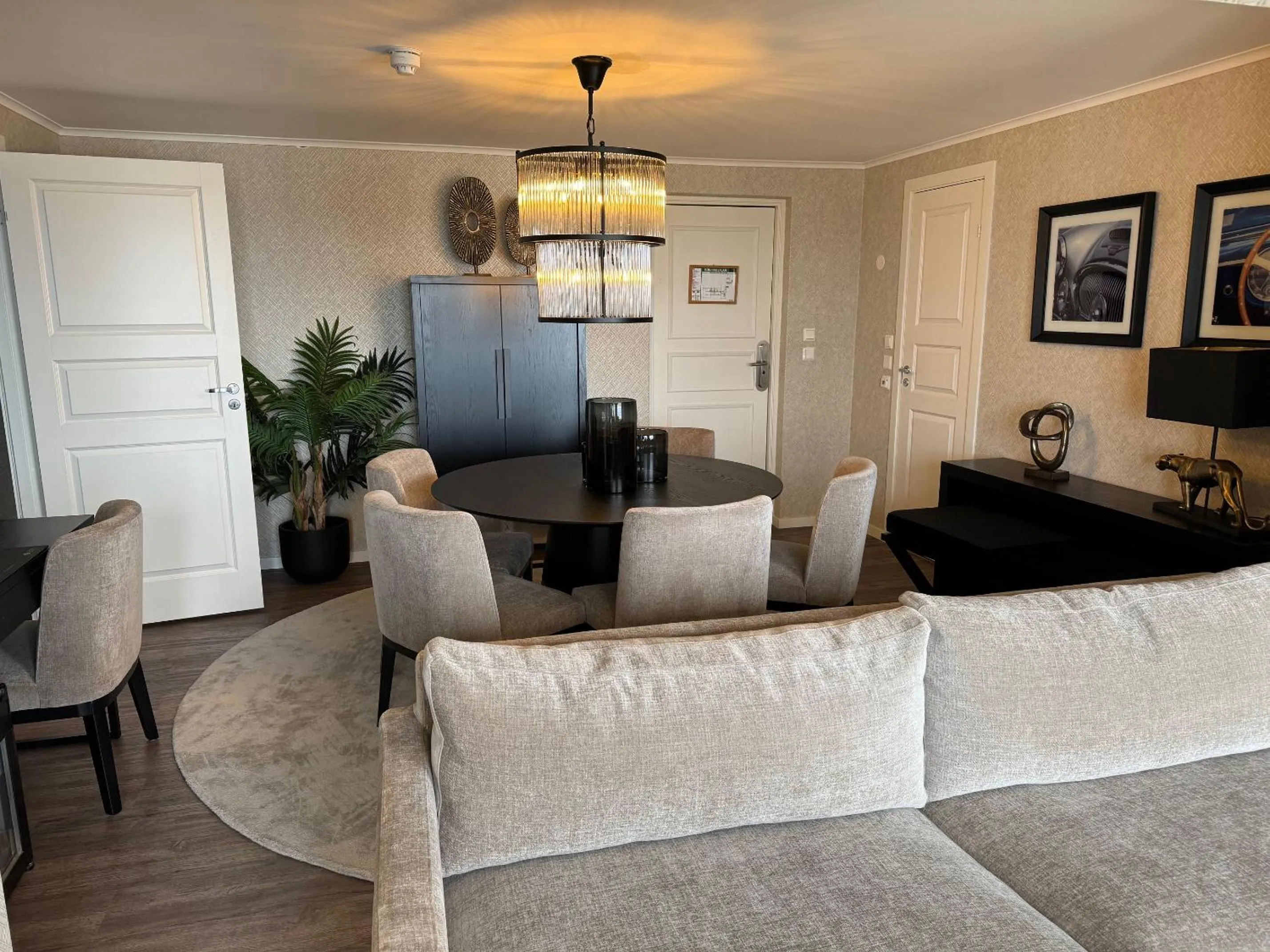 Photo of the whole room in Grand Hotel Åsgårdstrand - Unike Hoteller