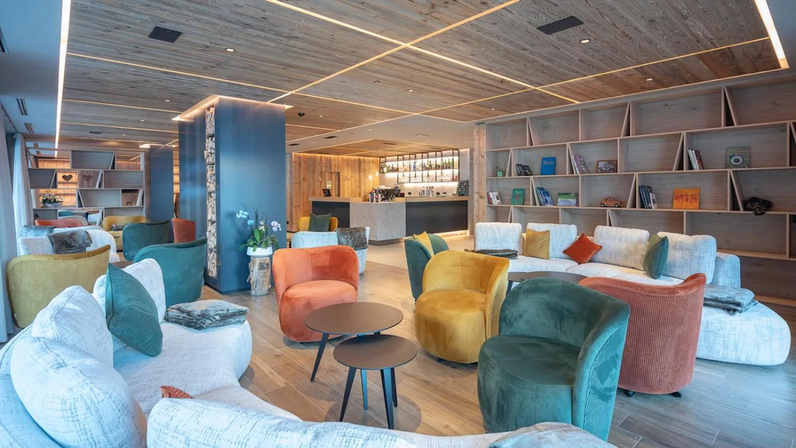 Living room in Paradise Lodge