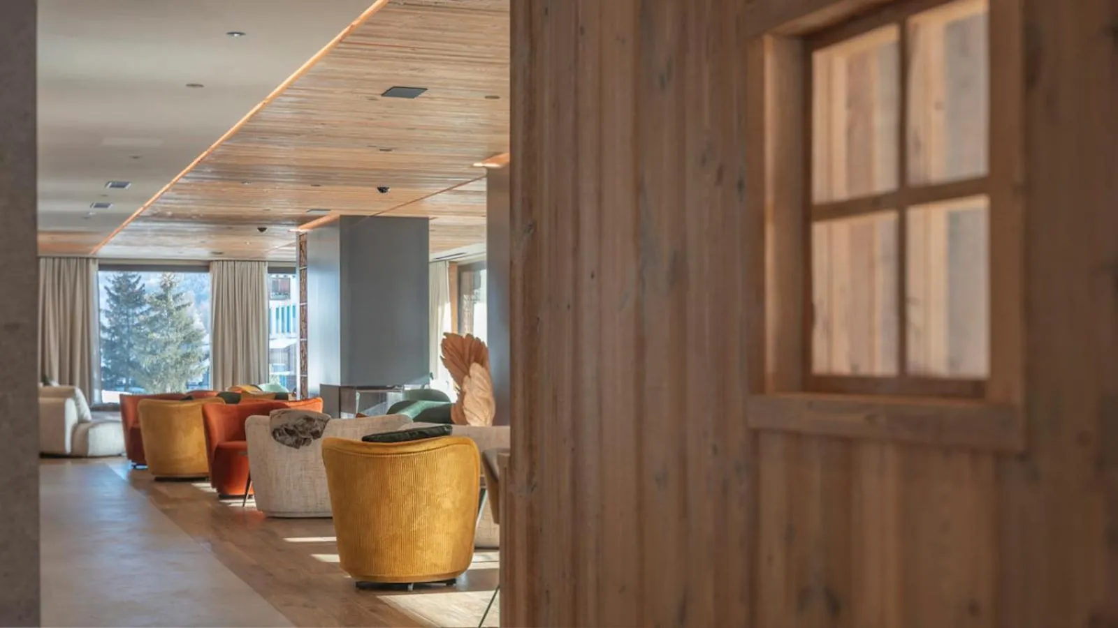 Seating area in Paradise Lodge