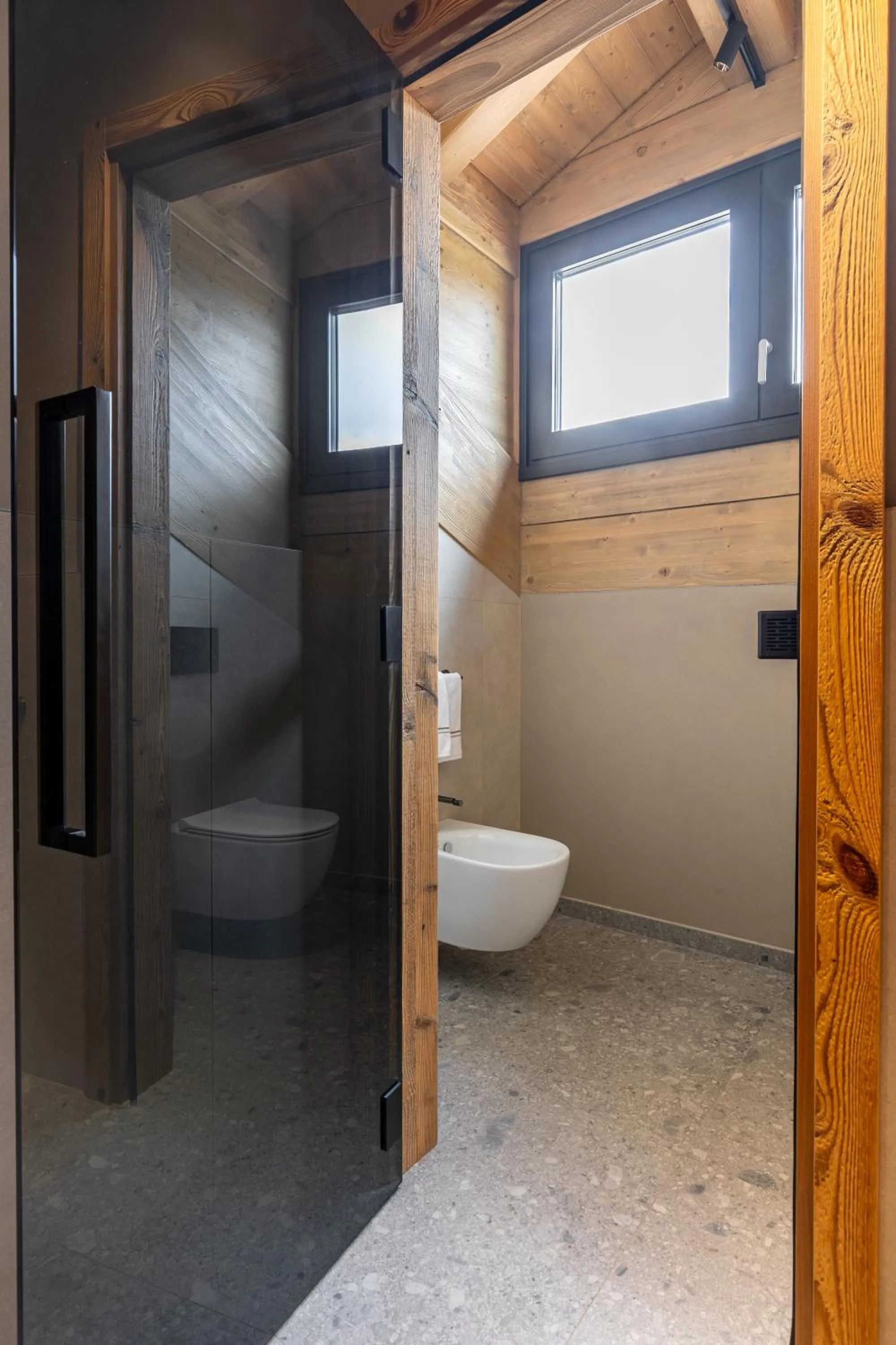Bathroom in Paradise Lodge