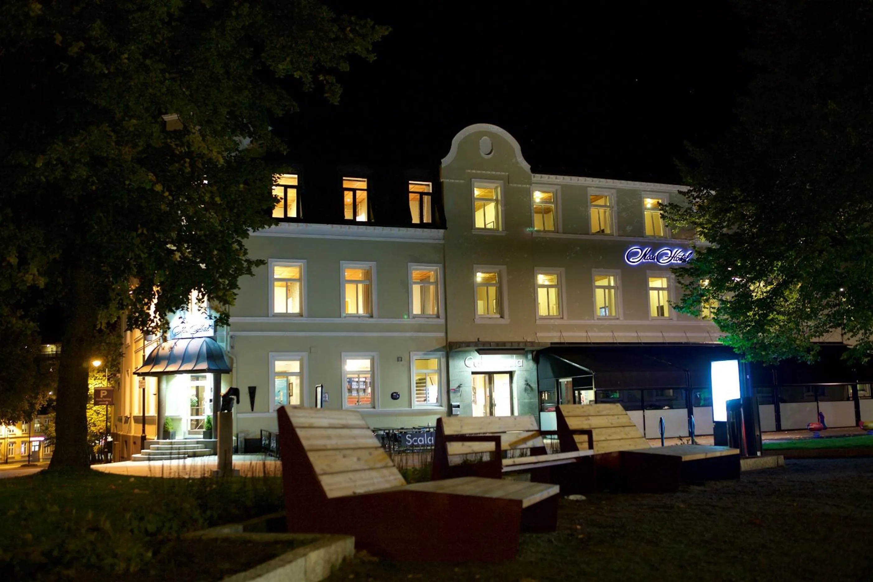 Facade/entrance in Moss Hotel & Apartments