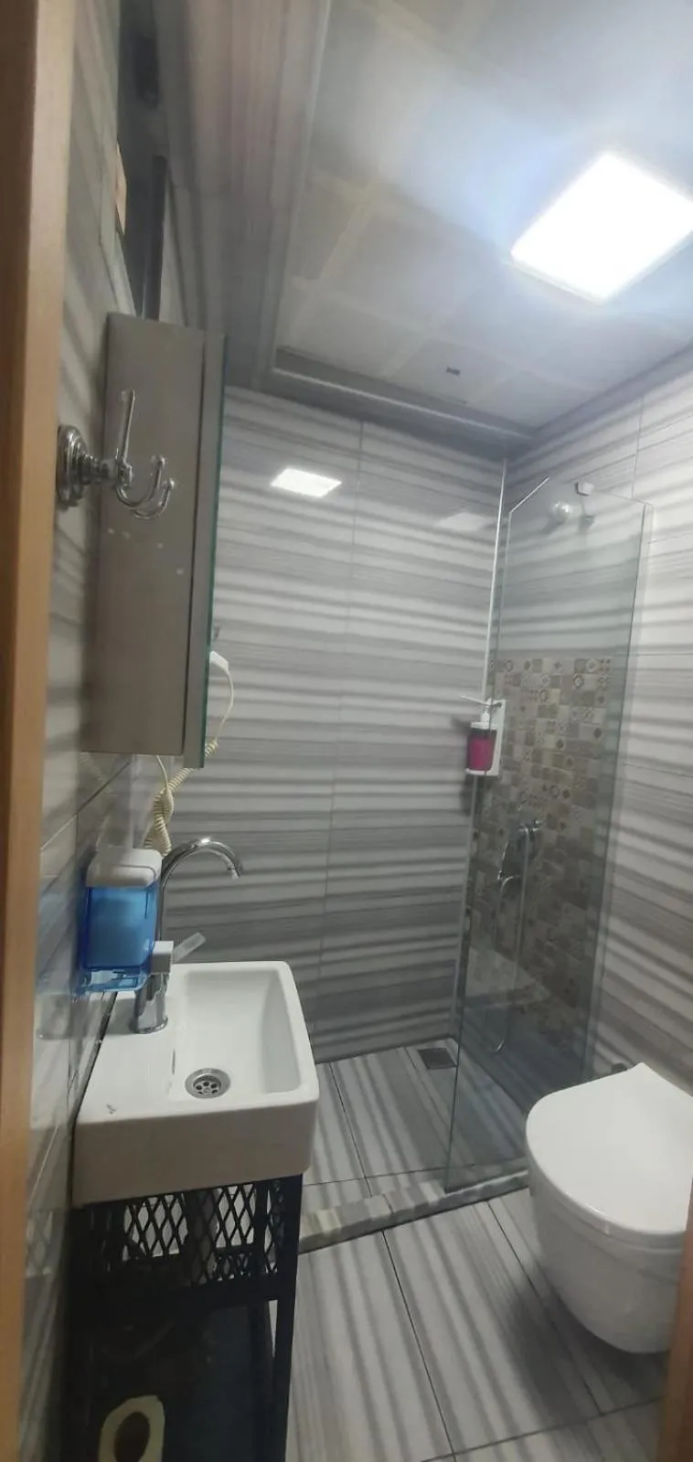 Shower in Grand Esen Hotel