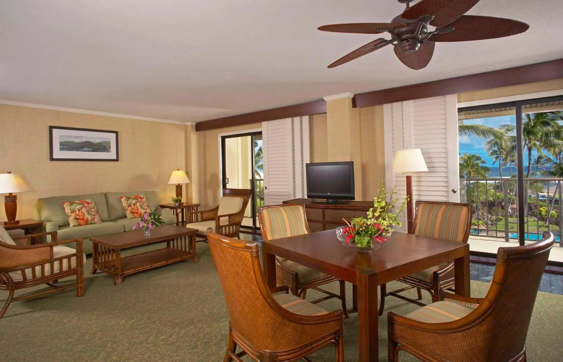 Bedroom in OUTRIGGER Kaua'i Beach Resort & Spa
