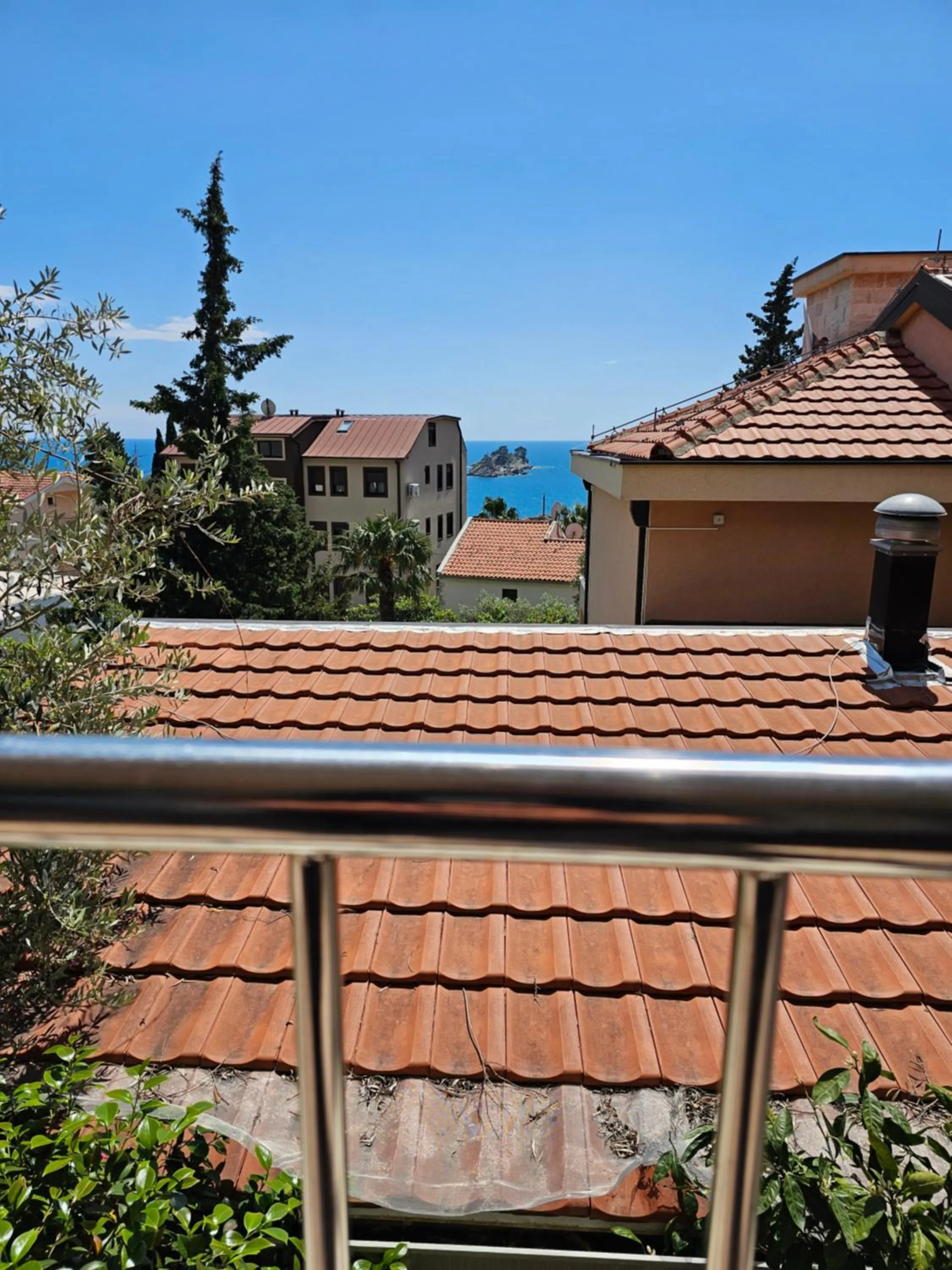Family One-Bedroom Apartment with Terrace and Sea View in Medin Apartments BluVista