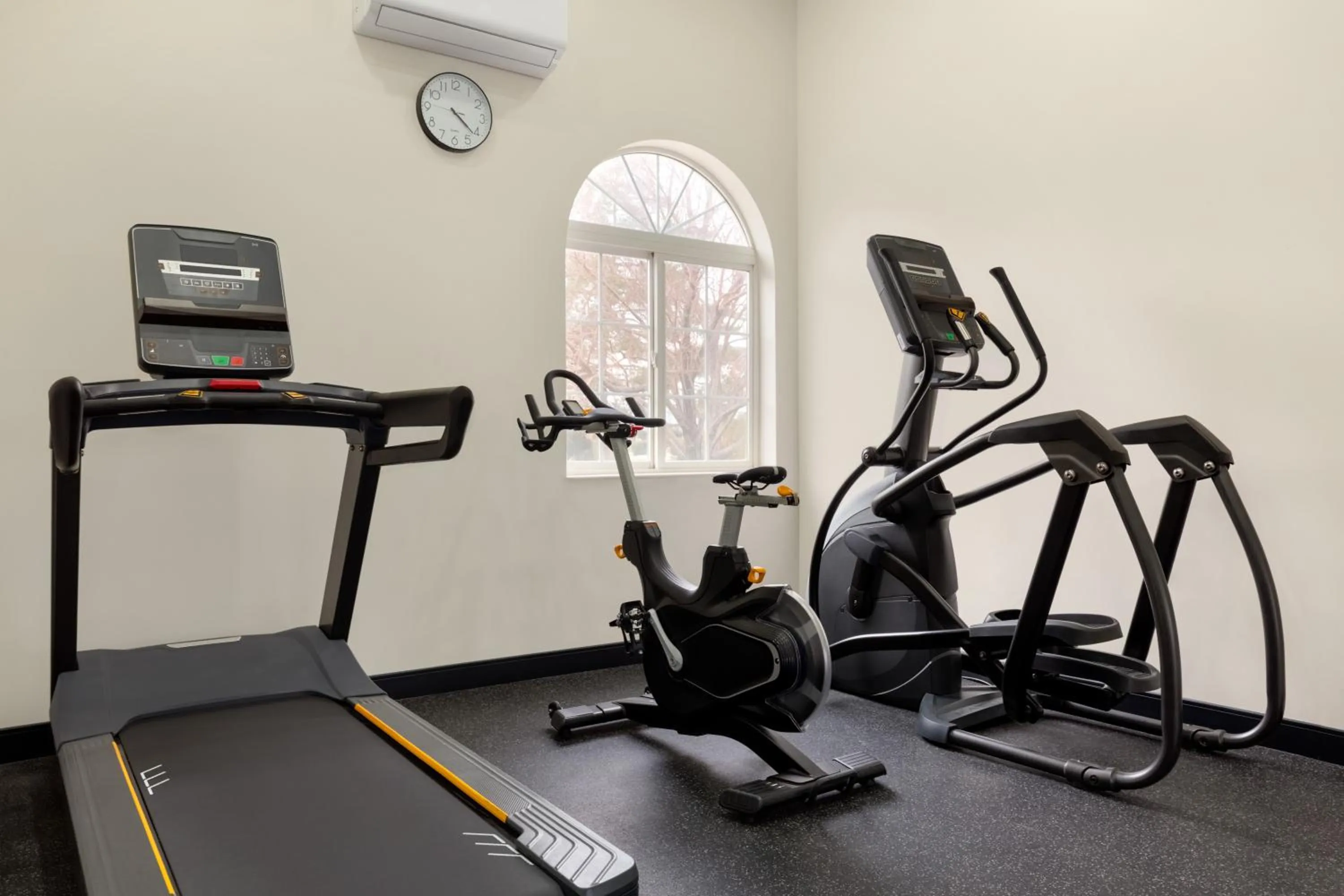 Fitness centre/facilities in Garner Hotel Salt Lake City Airport by IHG