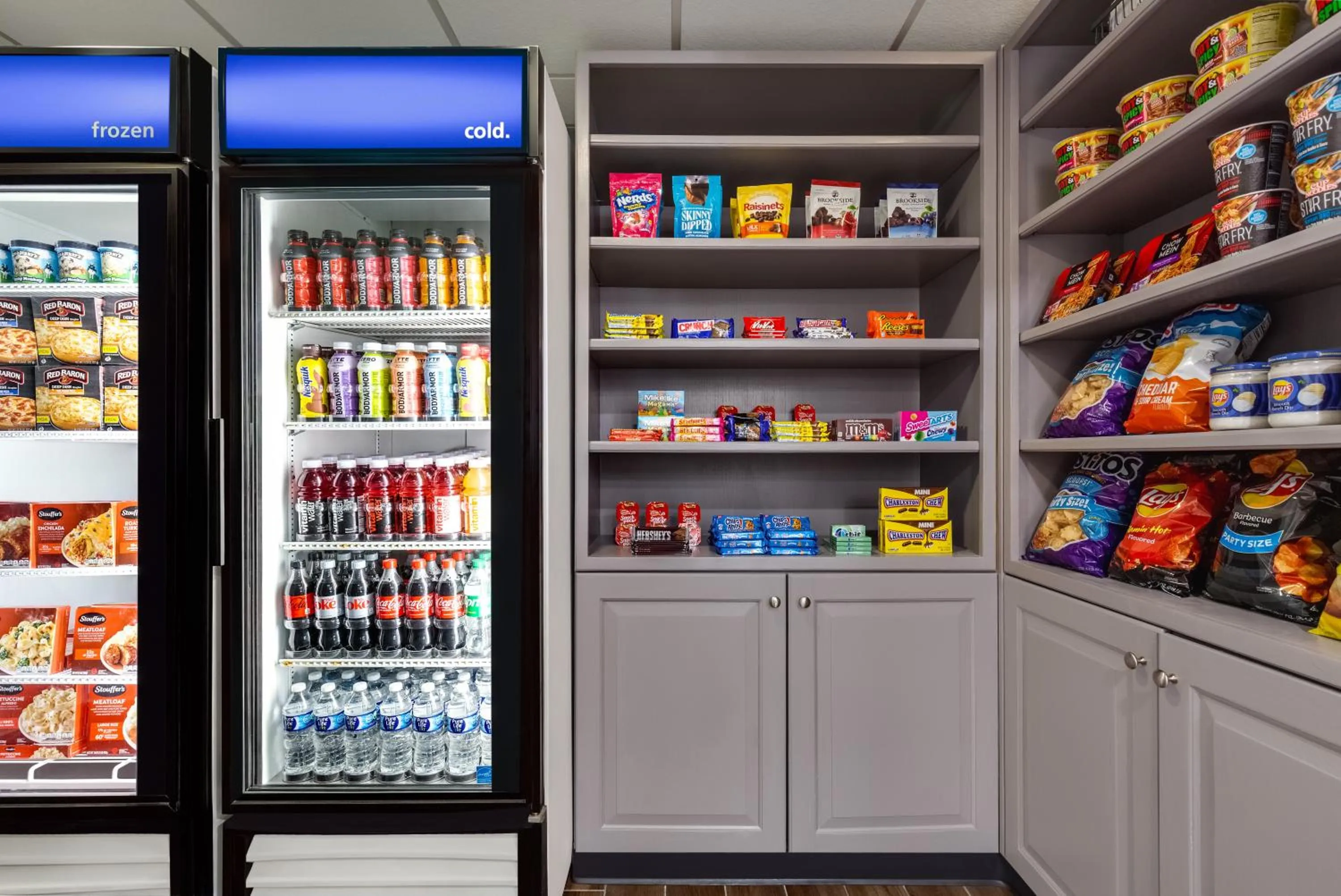 On-site shops in Garner Hotel Salt Lake City Airport by IHG