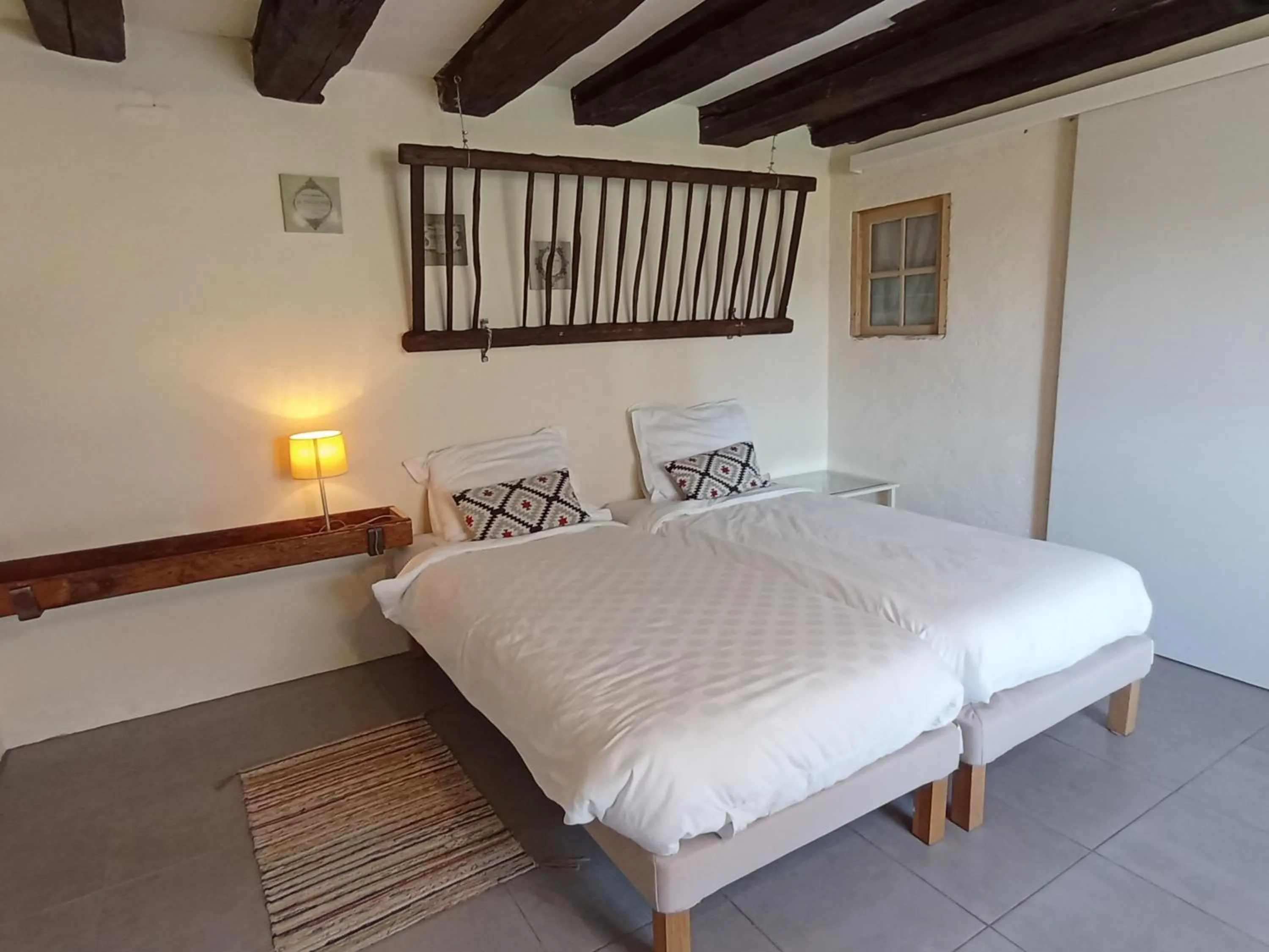 Bedroom, Bed in Château Latour
