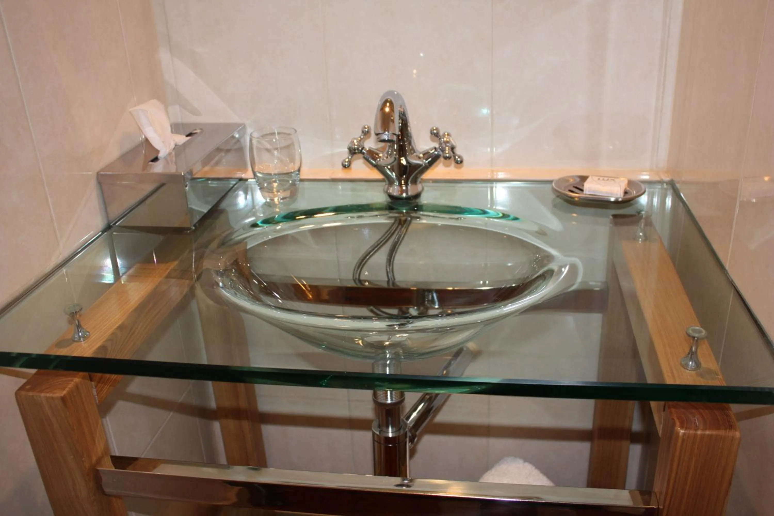 Bathroom in Château Latour