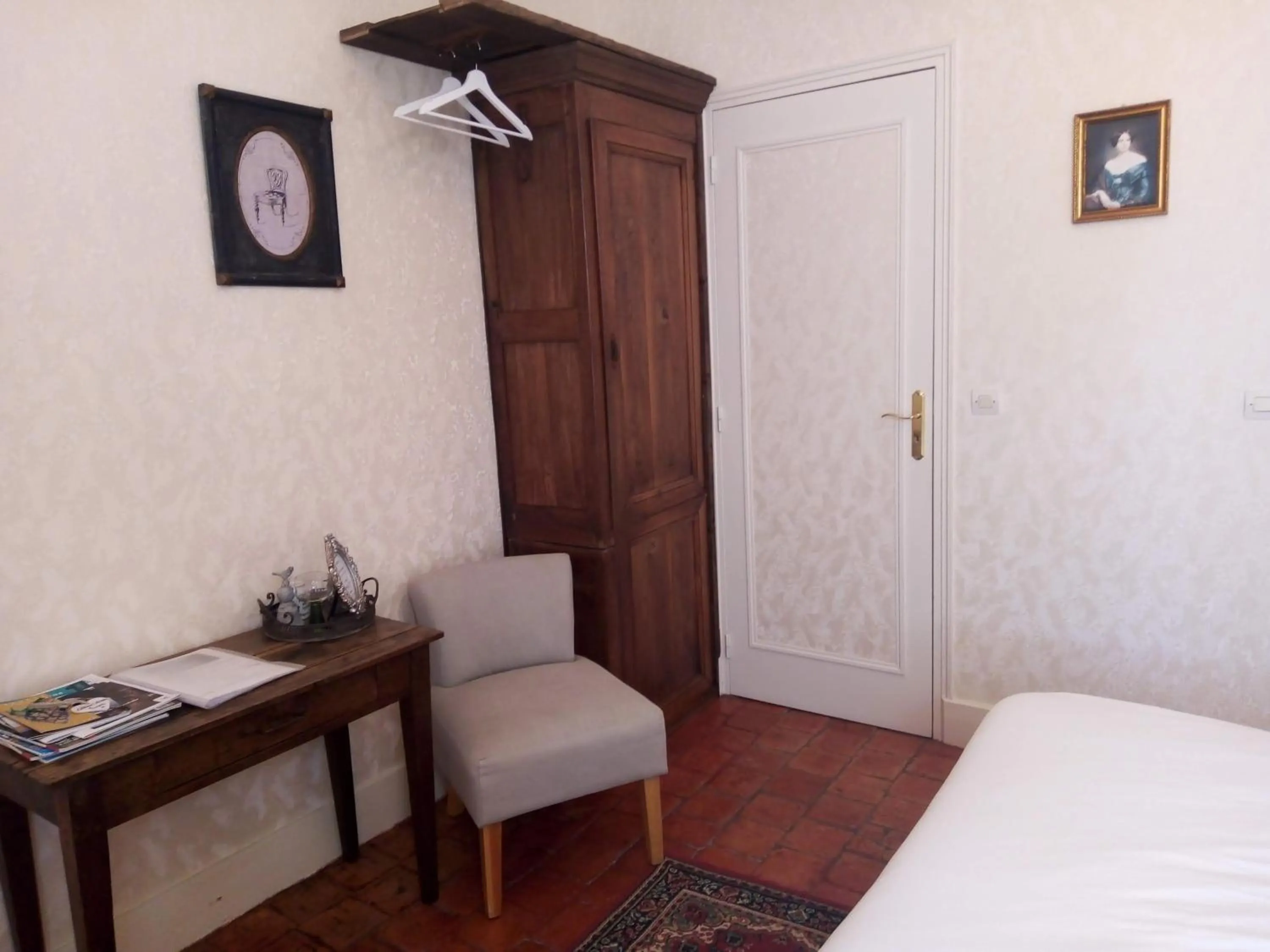 Bedroom, Bed in Château Latour