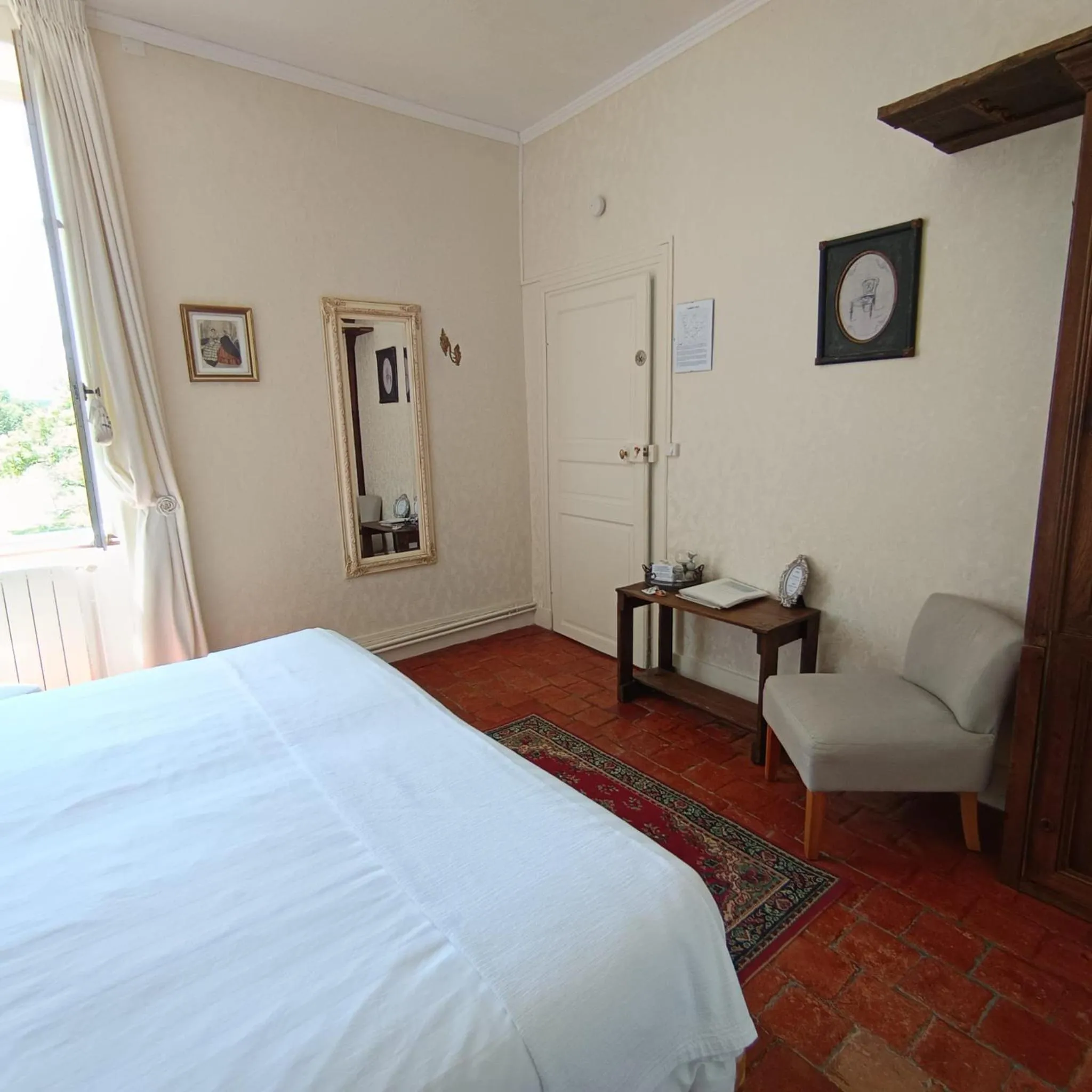 Bedroom, Bed in Château Latour