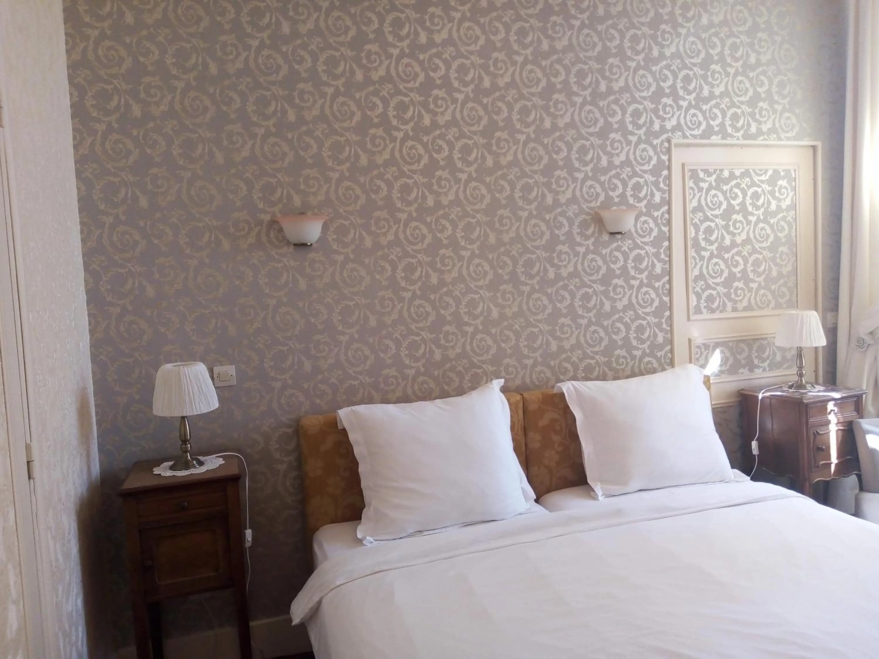 Bedroom, Bed in Château Latour