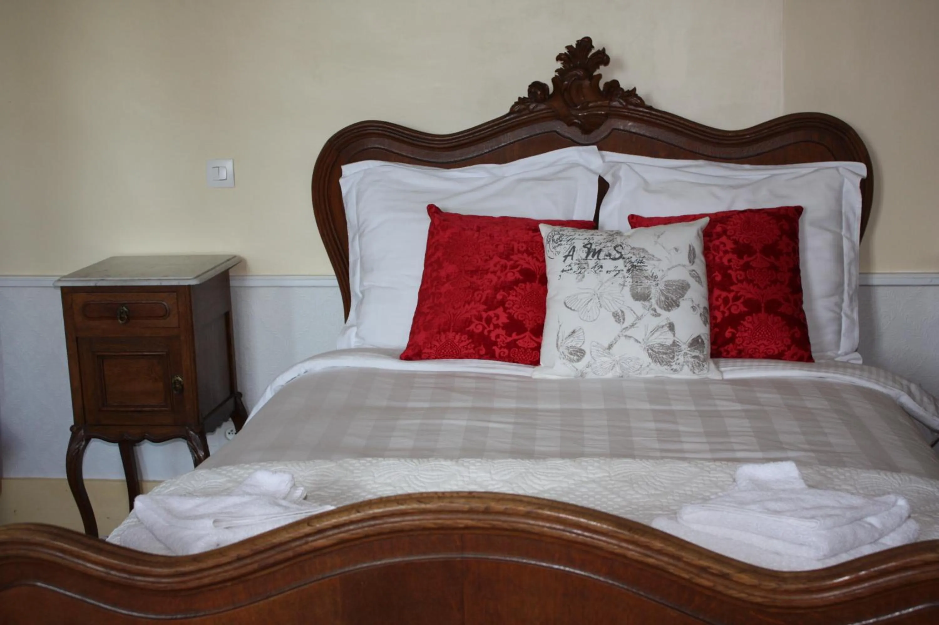 Bed in Château Latour