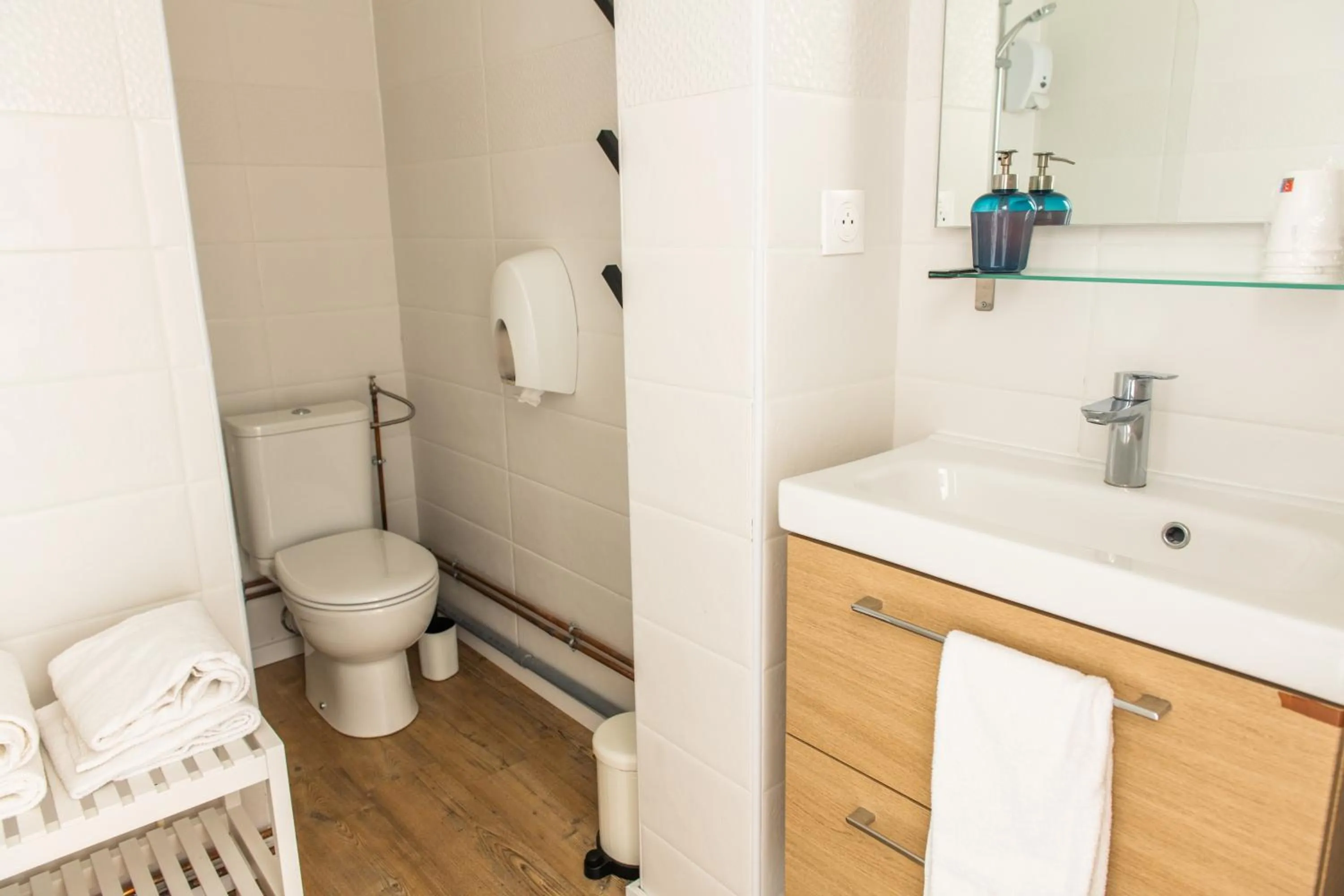 Toilet in Le Relais Des Templiers