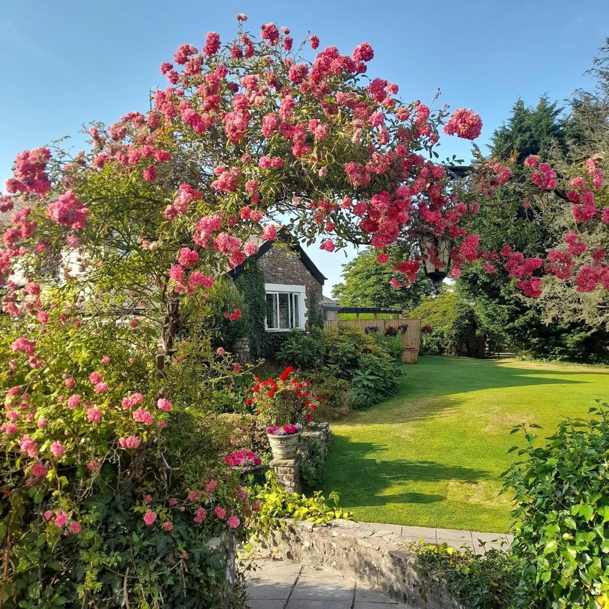 The Greyhound Inn and Hotel