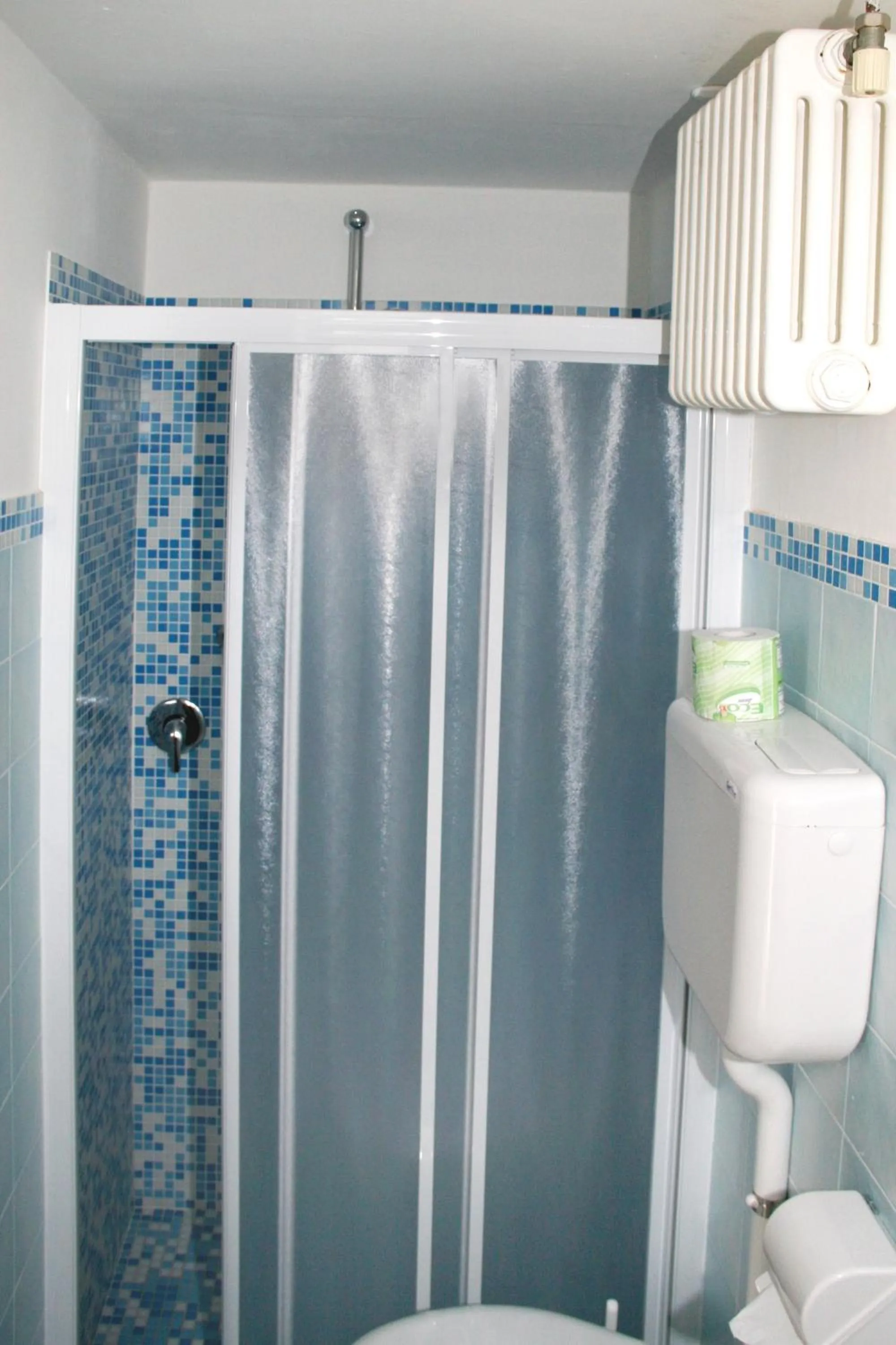 Bathroom in Hotel Jolie