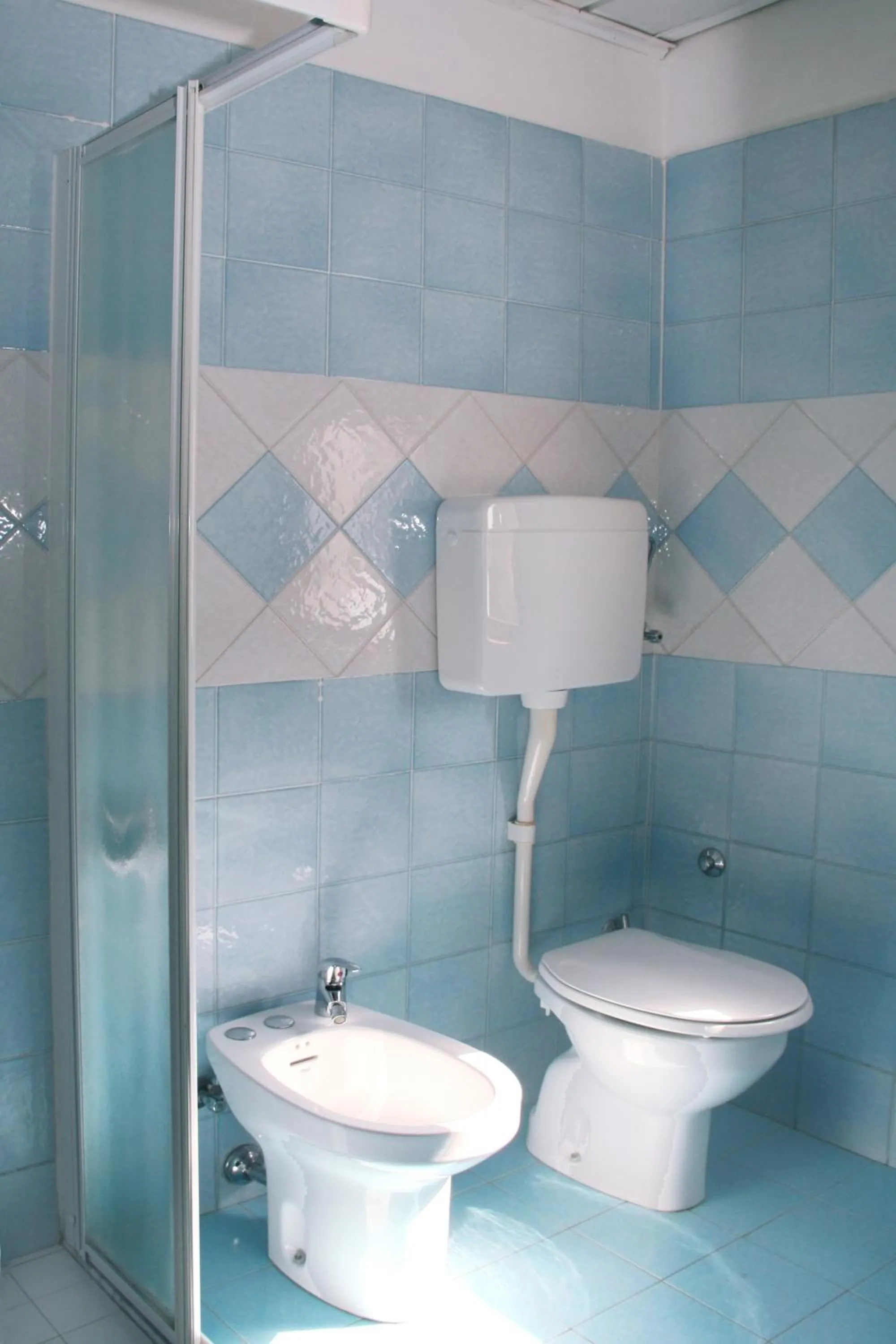 Bathroom in Hotel Jolie