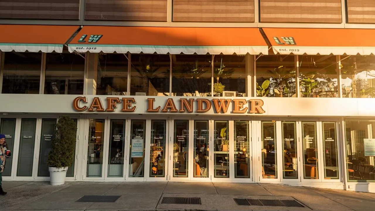 Restaurant/places to eat in Pod Brooklyn