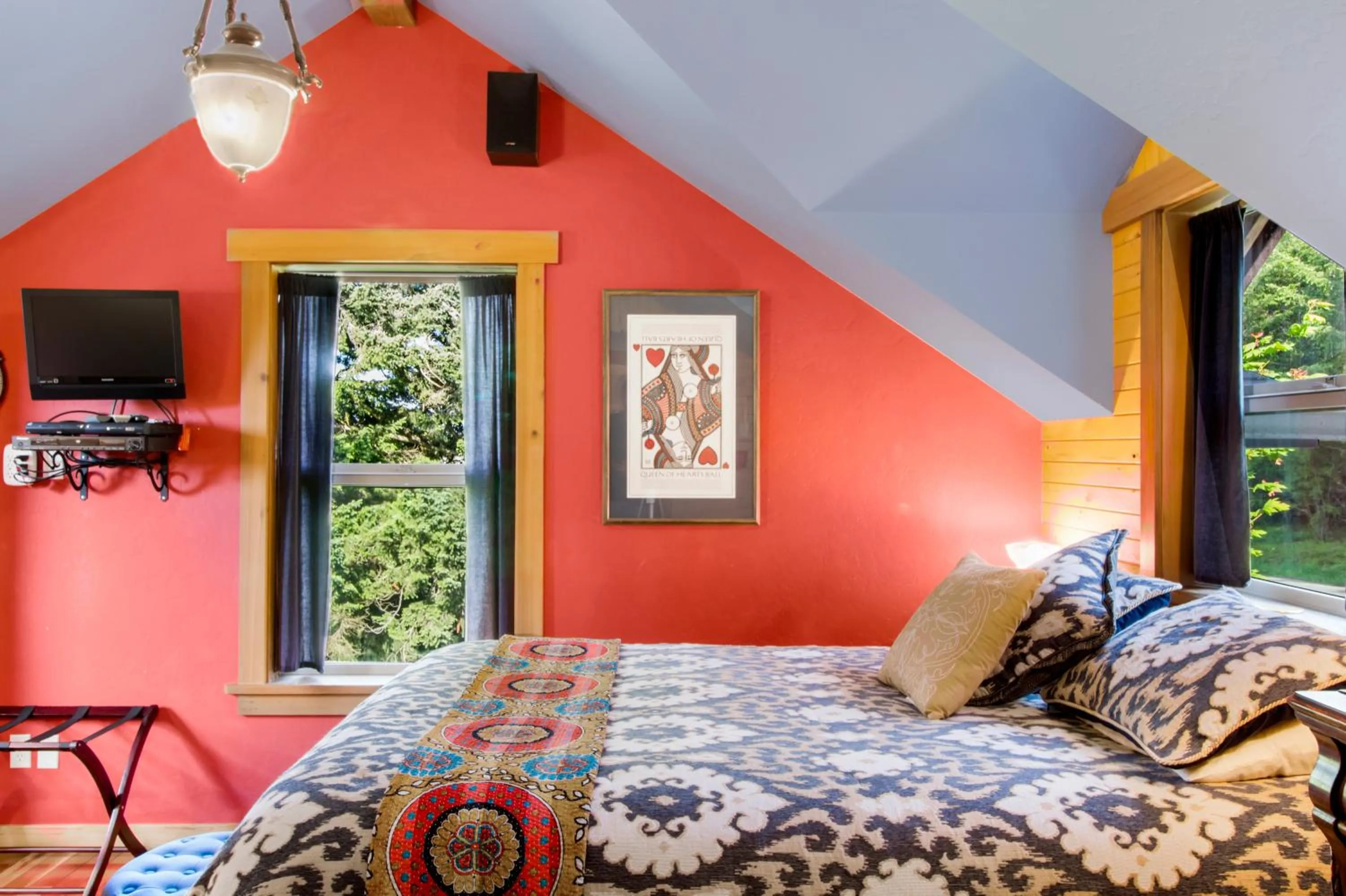 Bed in Juniper Lane Guest House