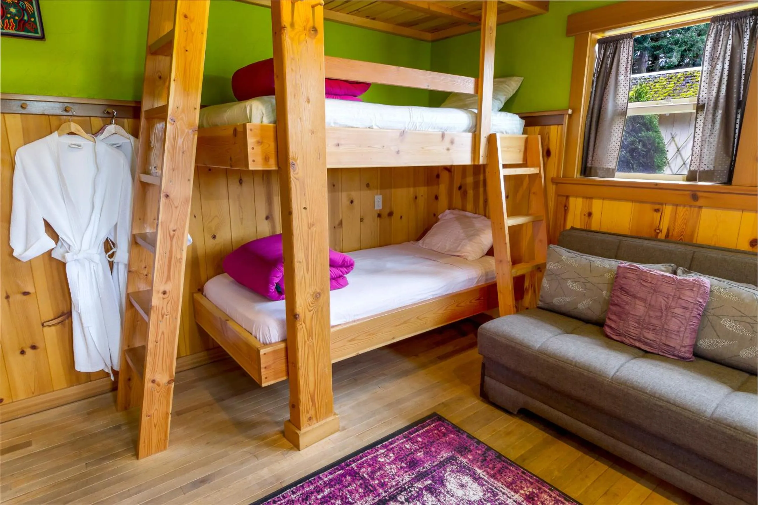 Bed in Juniper Lane Guest House