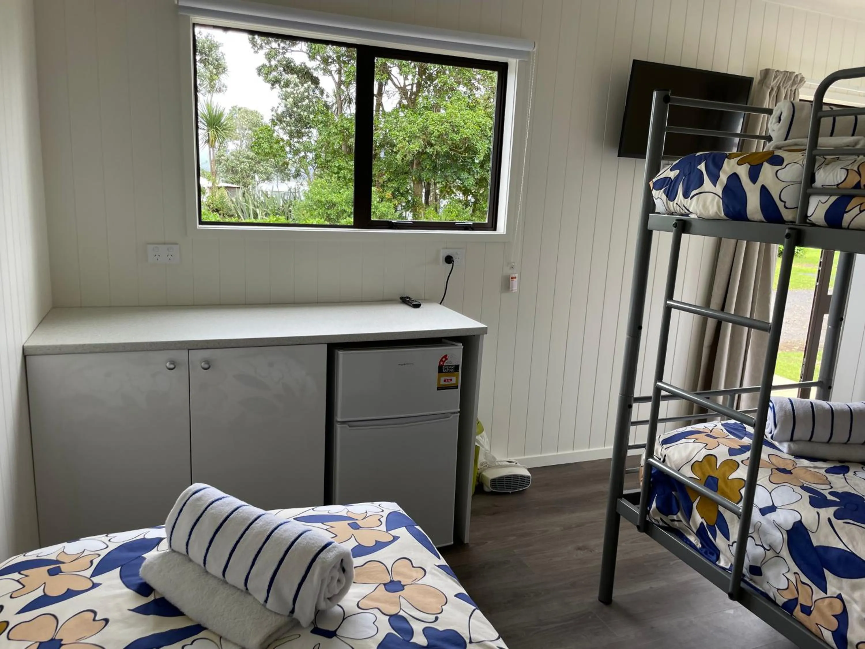 Bed in Athenree Hot Springs & Holiday Park