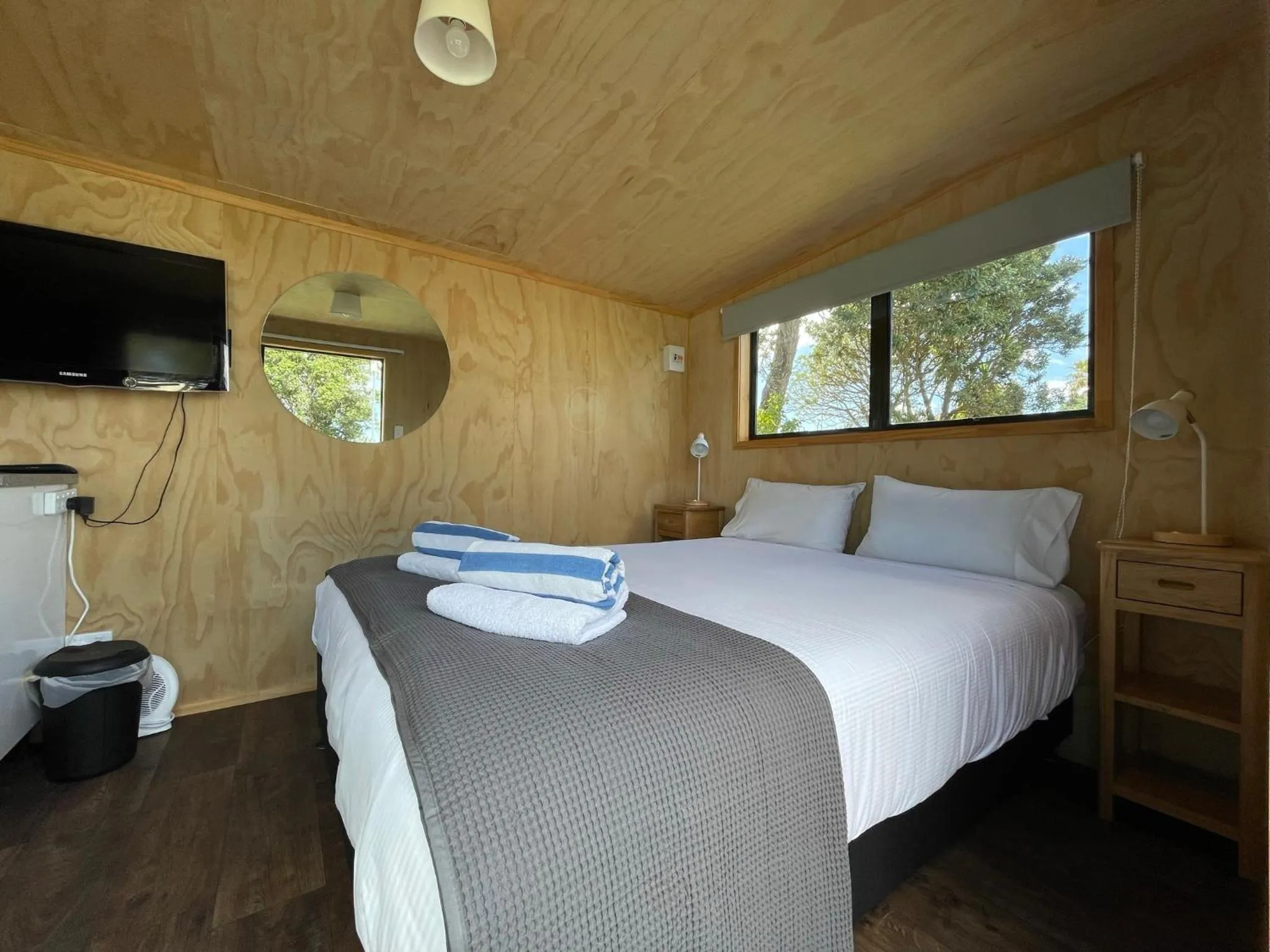 Bed in Athenree Hot Springs & Holiday Park