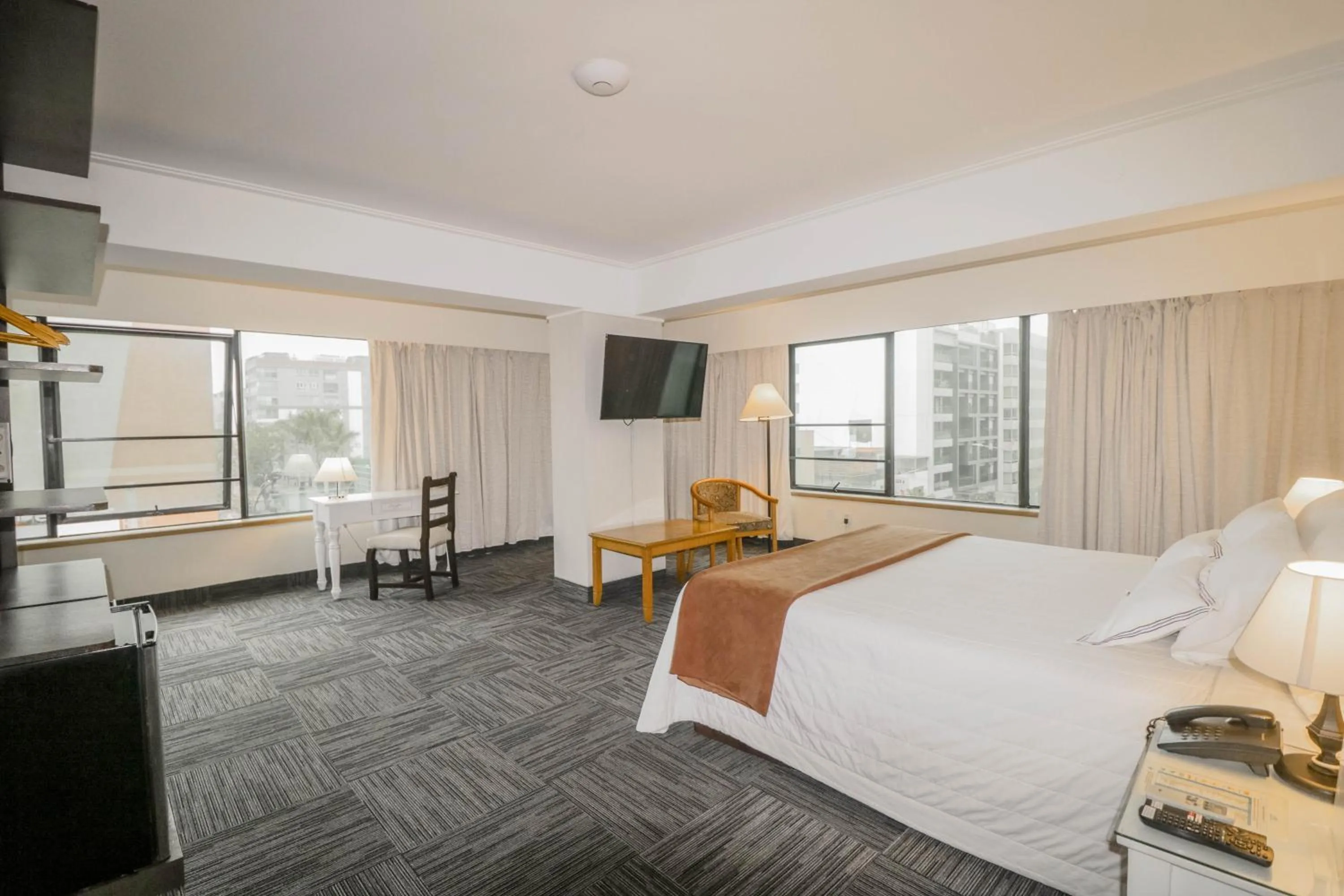 Bed in Hotel Miramar