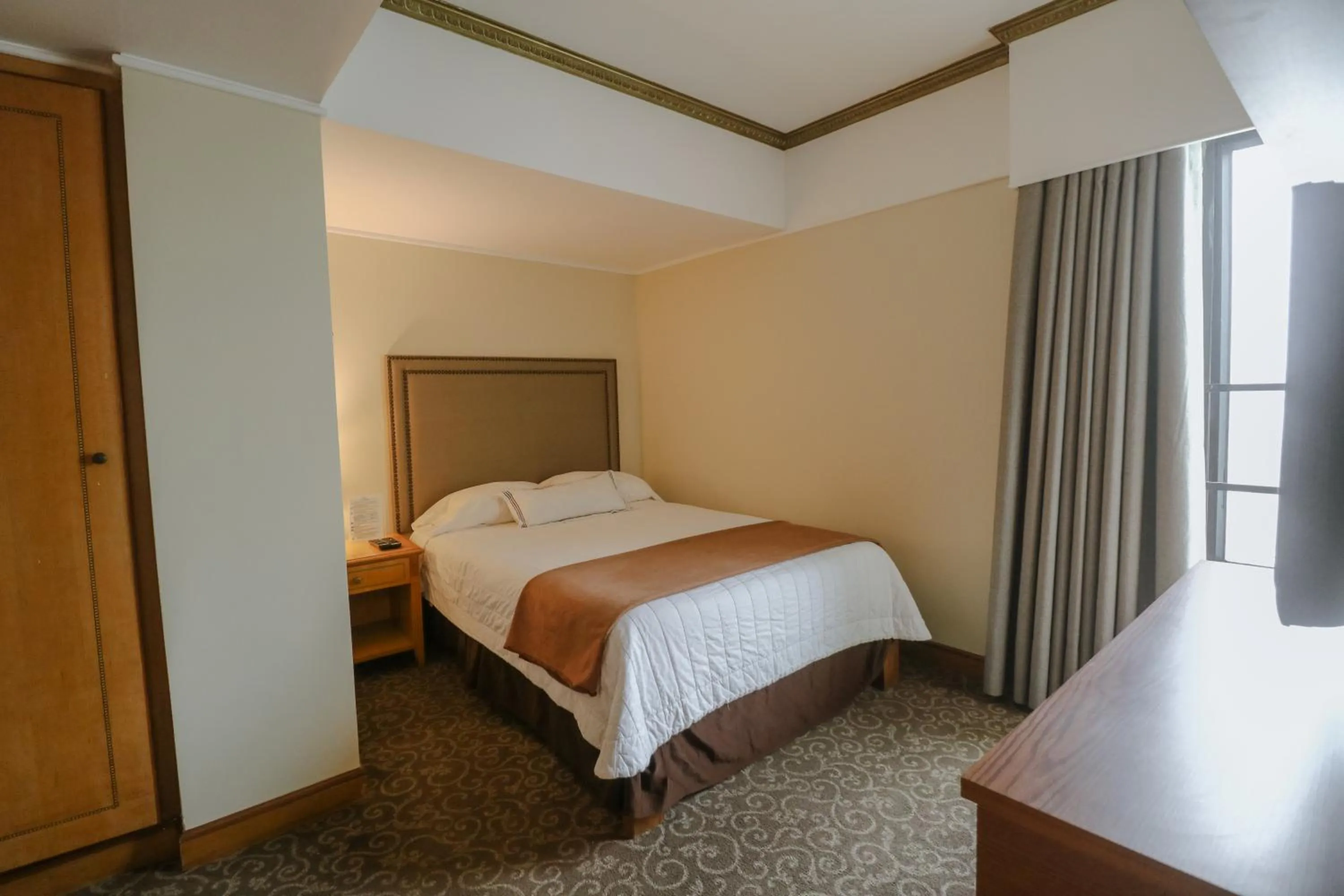 Bed in Hotel Miramar