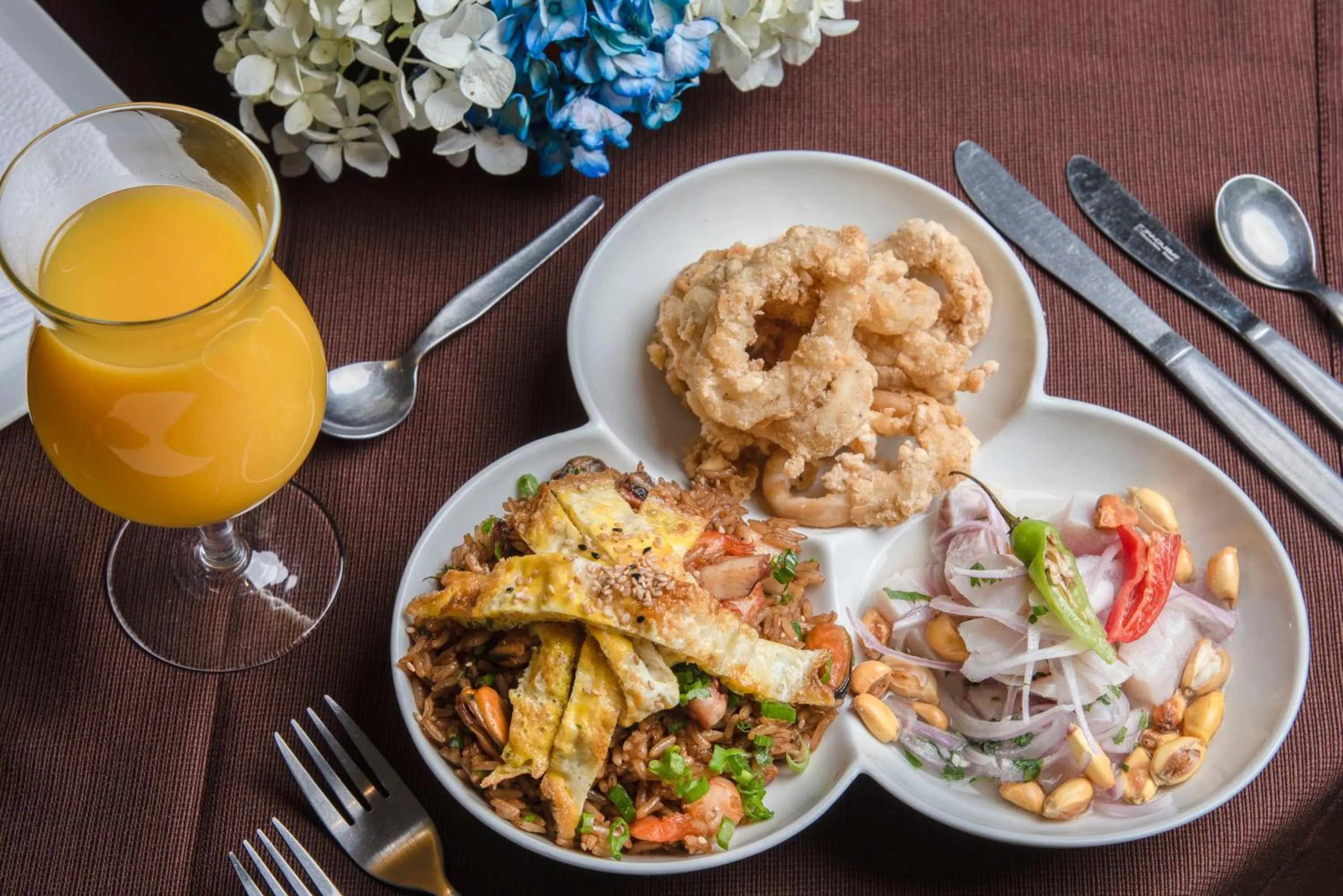 Restaurant/places to eat in Hotel Miramar