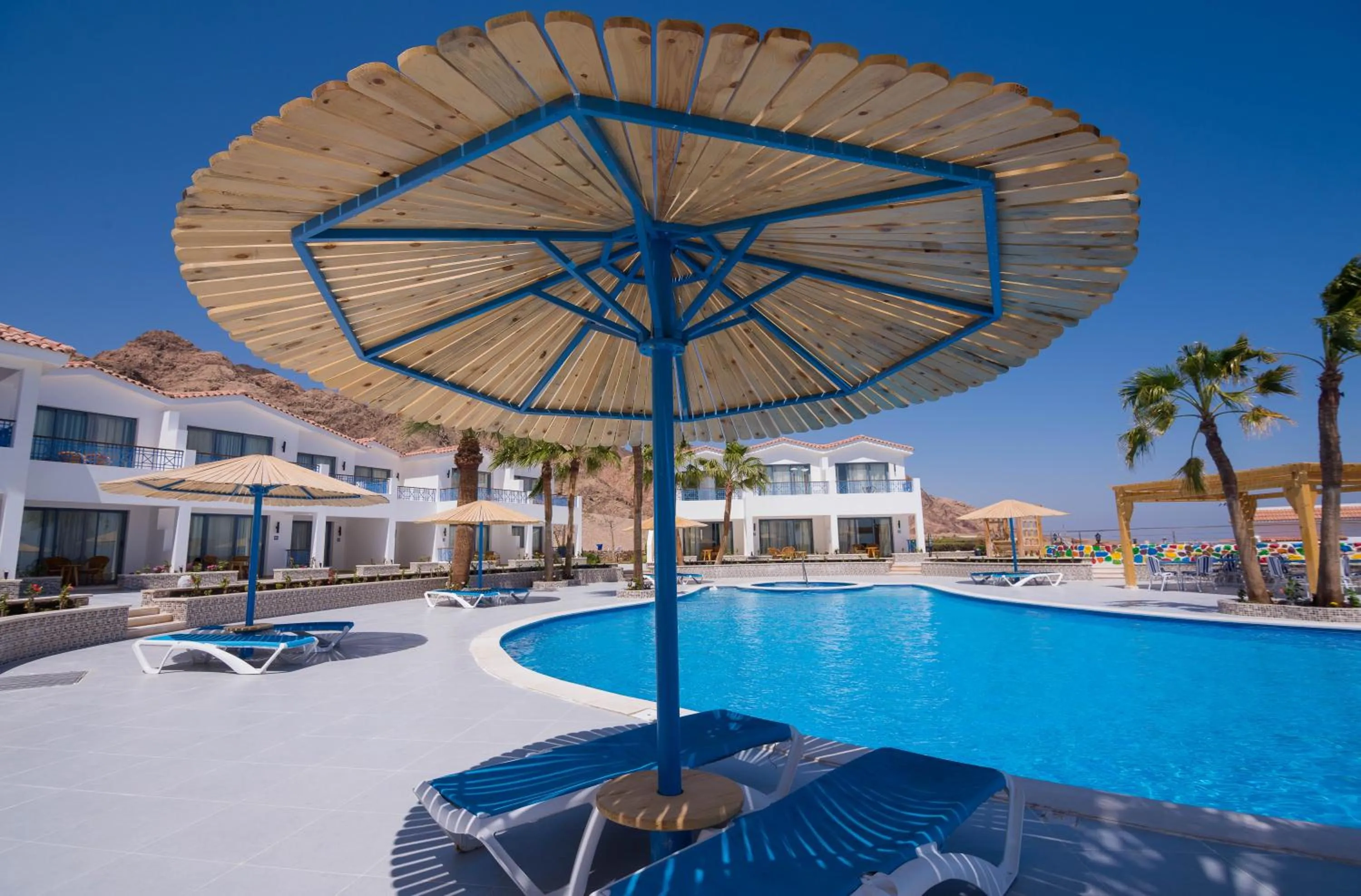 Swimming pool in Ecotel Dahab Bay View Resort