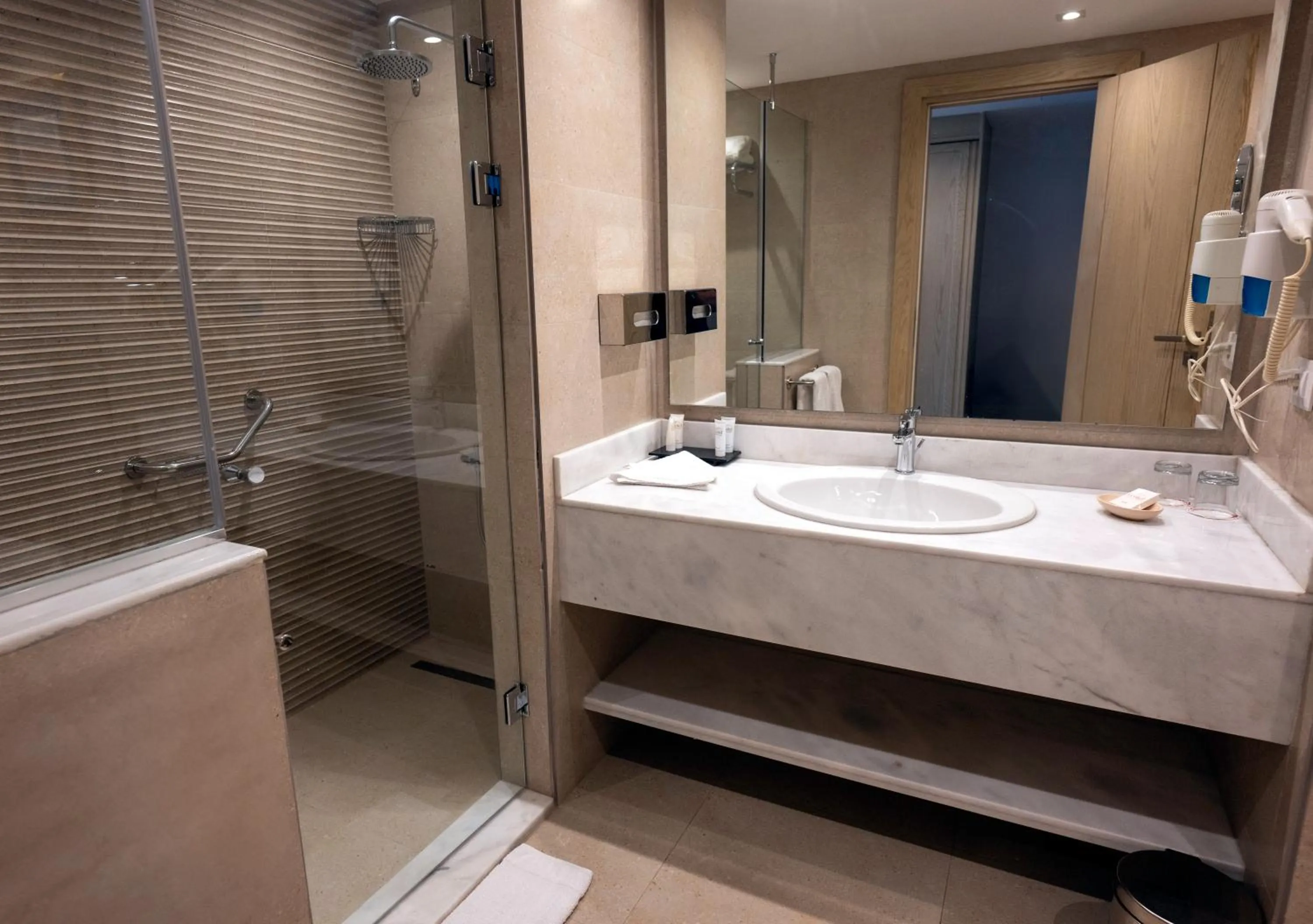 Bathroom in Ecotel Dahab Bay View Resort