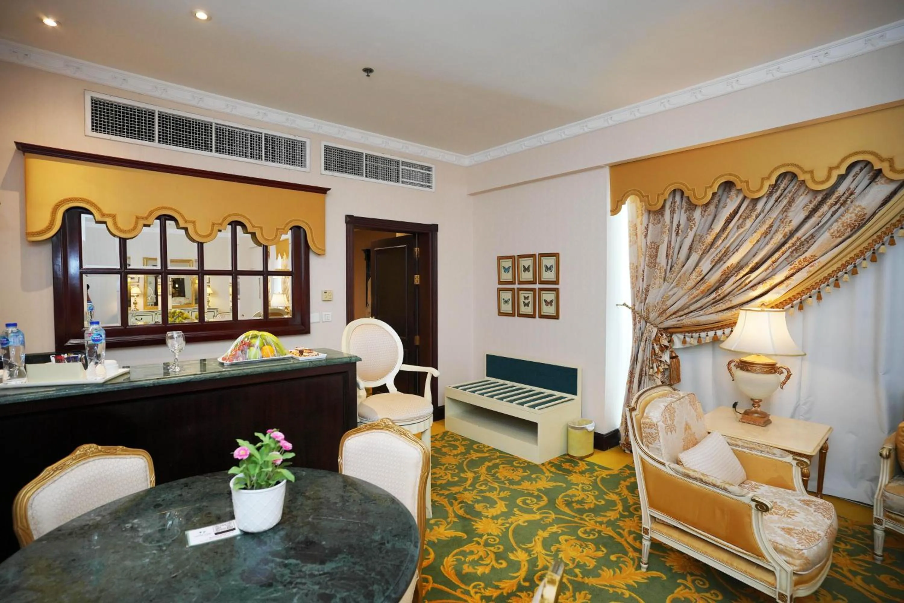 minibar in Habitat Hotel All Suites - Jeddah