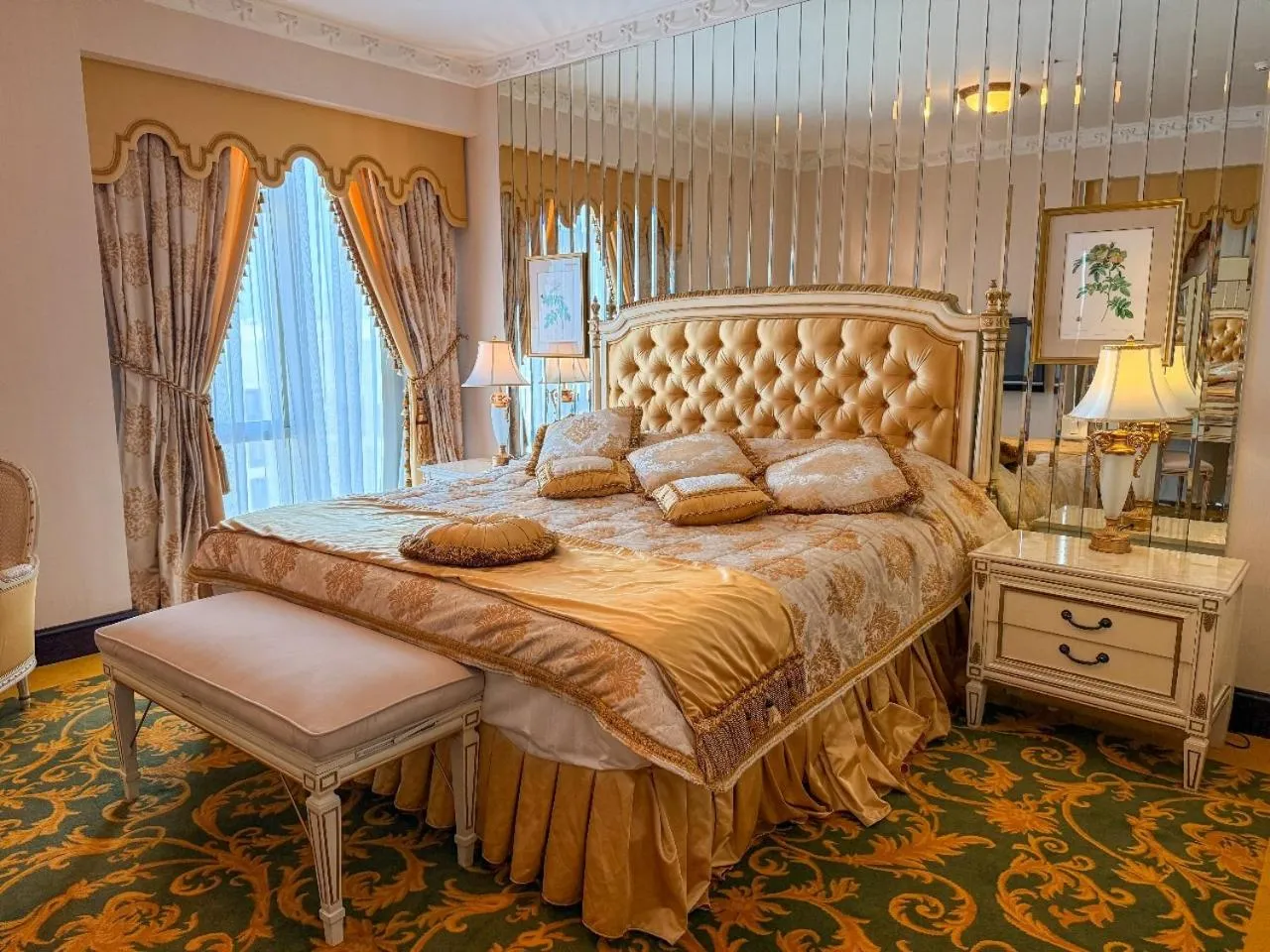 Bed in Habitat Hotel All Suites - Jeddah