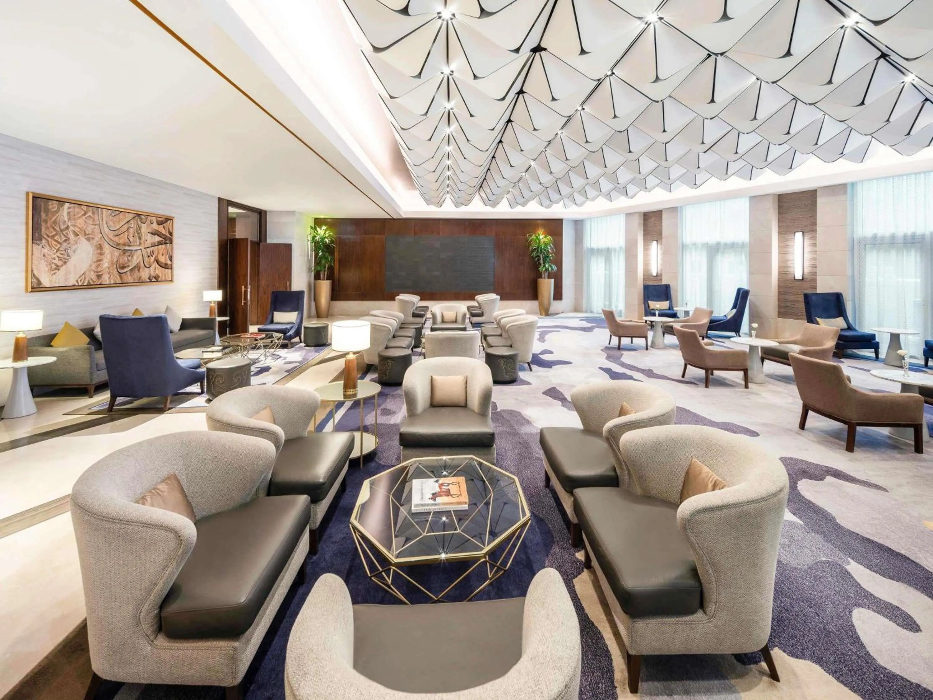 Lounge or bar in Movenpick Hotel & Residences Hajar Tower Makkah